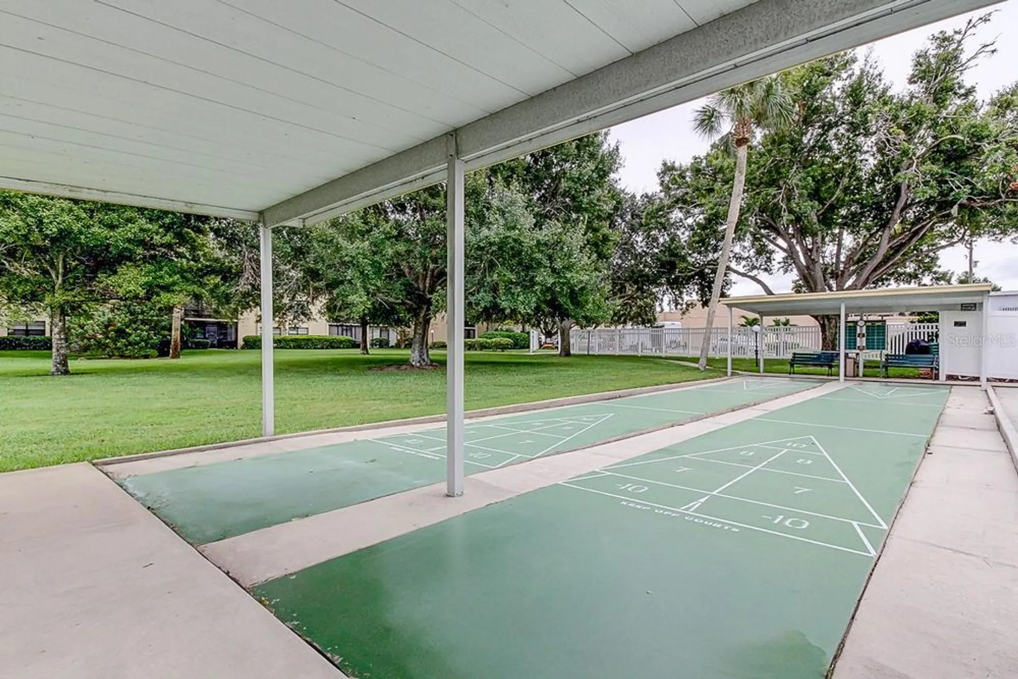 Property Slideshow image 43 of 56 | 14130 rosemary ln 3312, Largo, FL, 33774