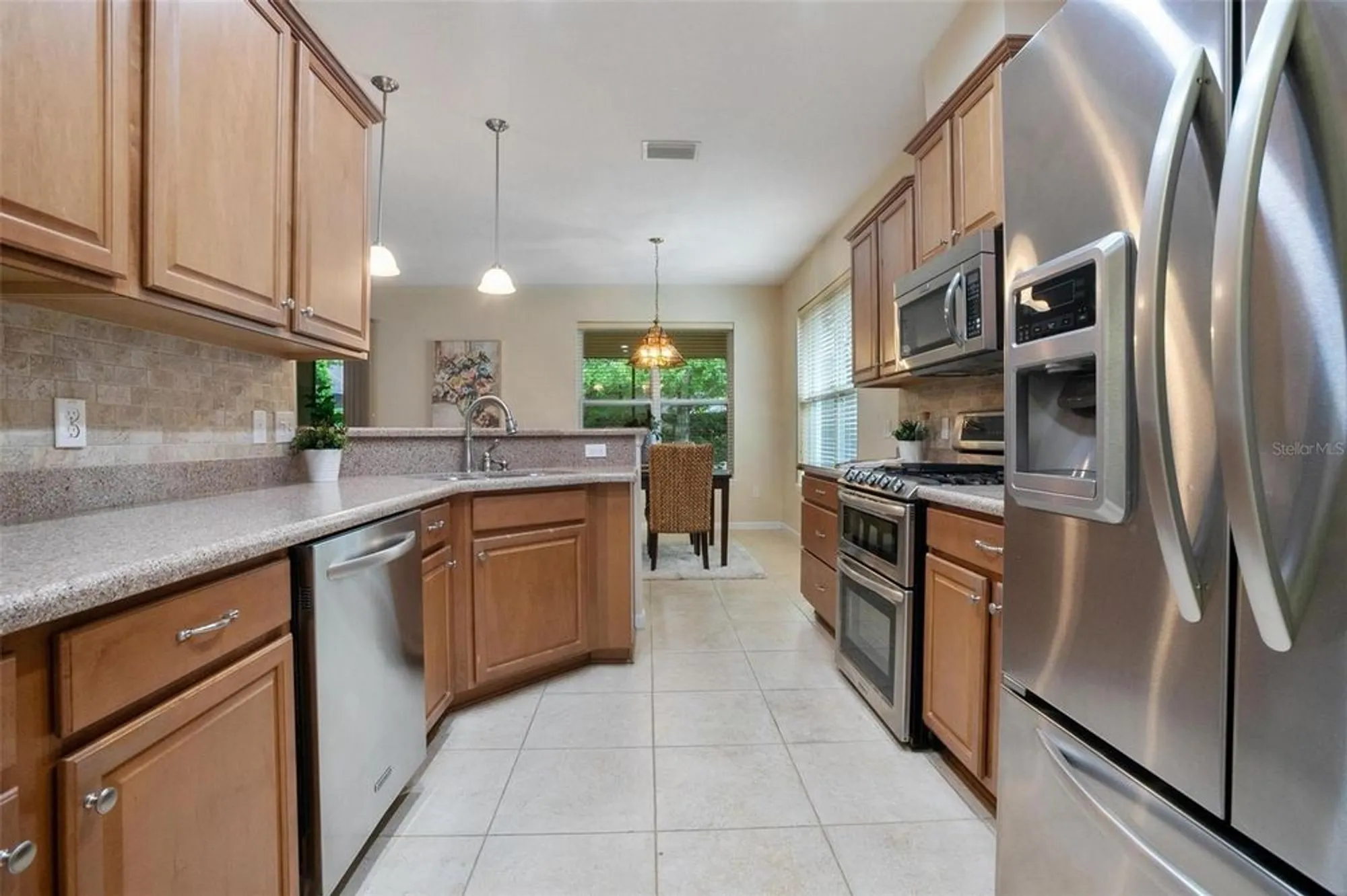 Property Slideshow image 12 of 29 | 1381 hazeldene mnr, Deland, FL, 32724