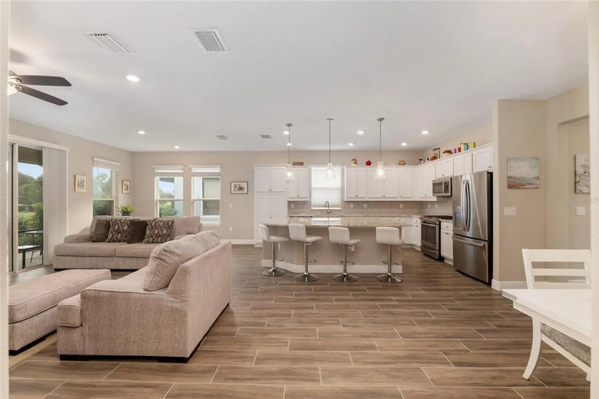 Property Slideshow image 16 of 64 | 4135 nw 55th ct, Ocala, FL, 34482