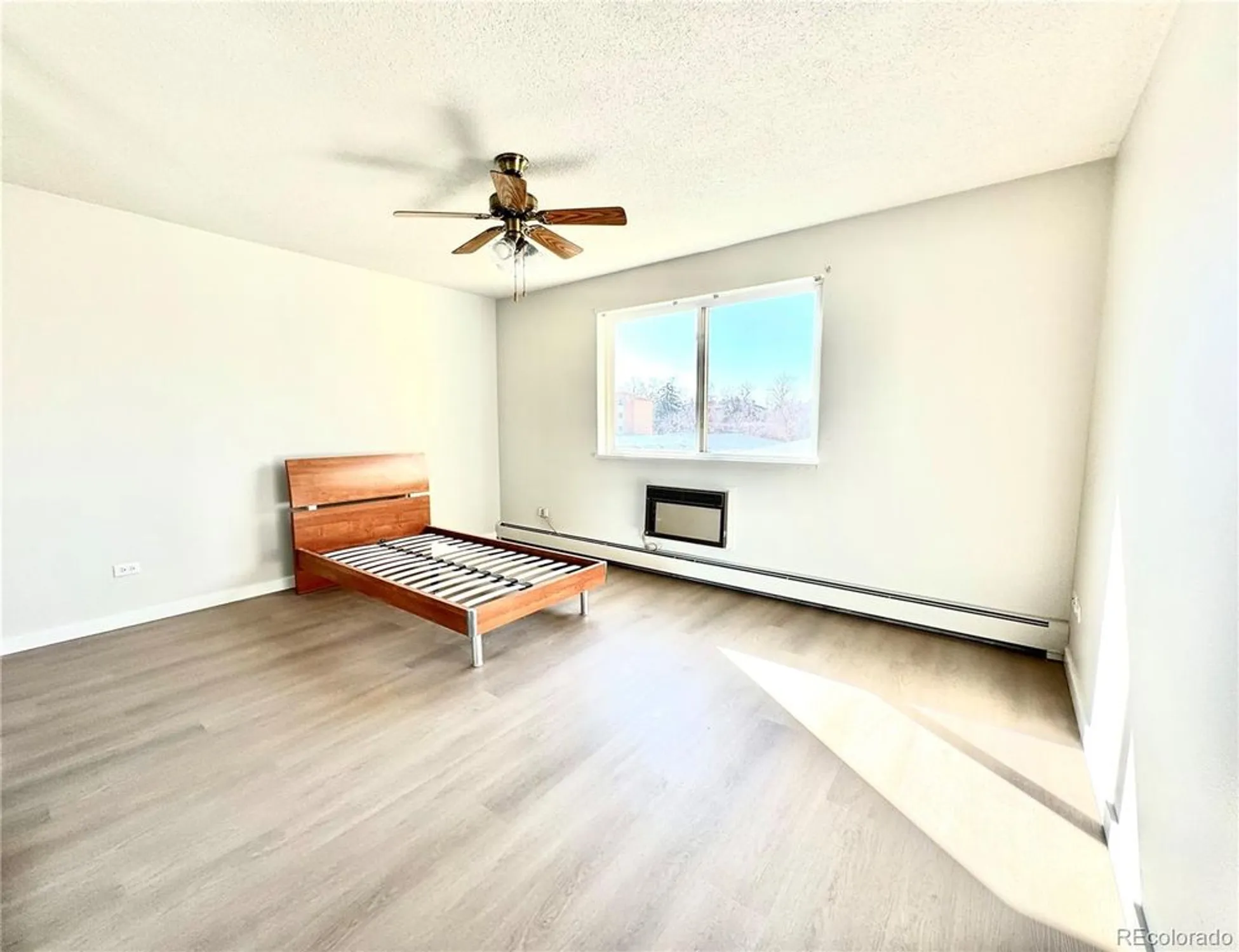 Property Slideshow image 9 of 12 | 755 s alton way 12c, Denver, CO, 80247