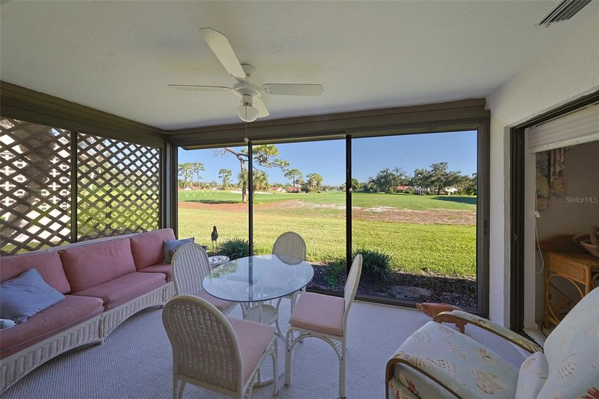 Property Slideshow image 19 of 56 | 5941 clubside dr # 5941, Sarasota, FL, 34243