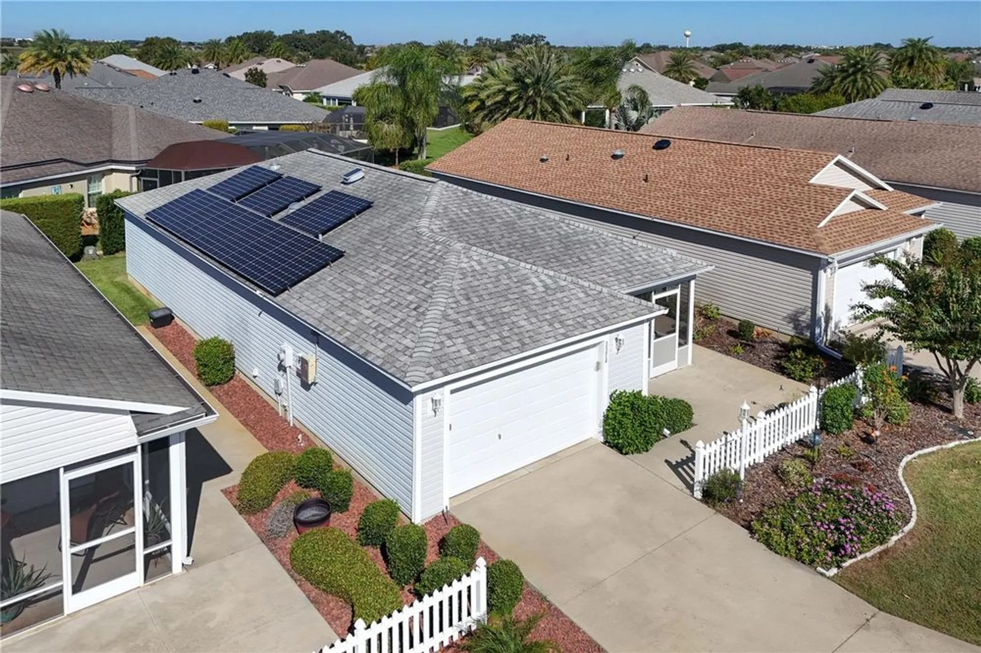 Property Slideshow image 25 of 42 | 3374 castlegate ct, The Villages, FL, 32163