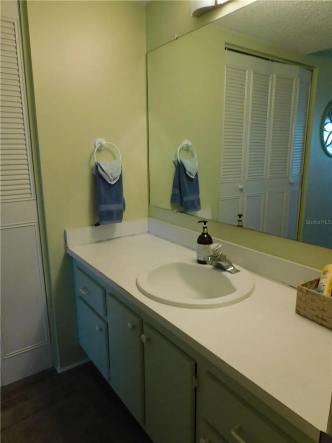 Property Slideshow image 14 of 60 | 9 forbes pl 310, Dunedin, FL, 34698