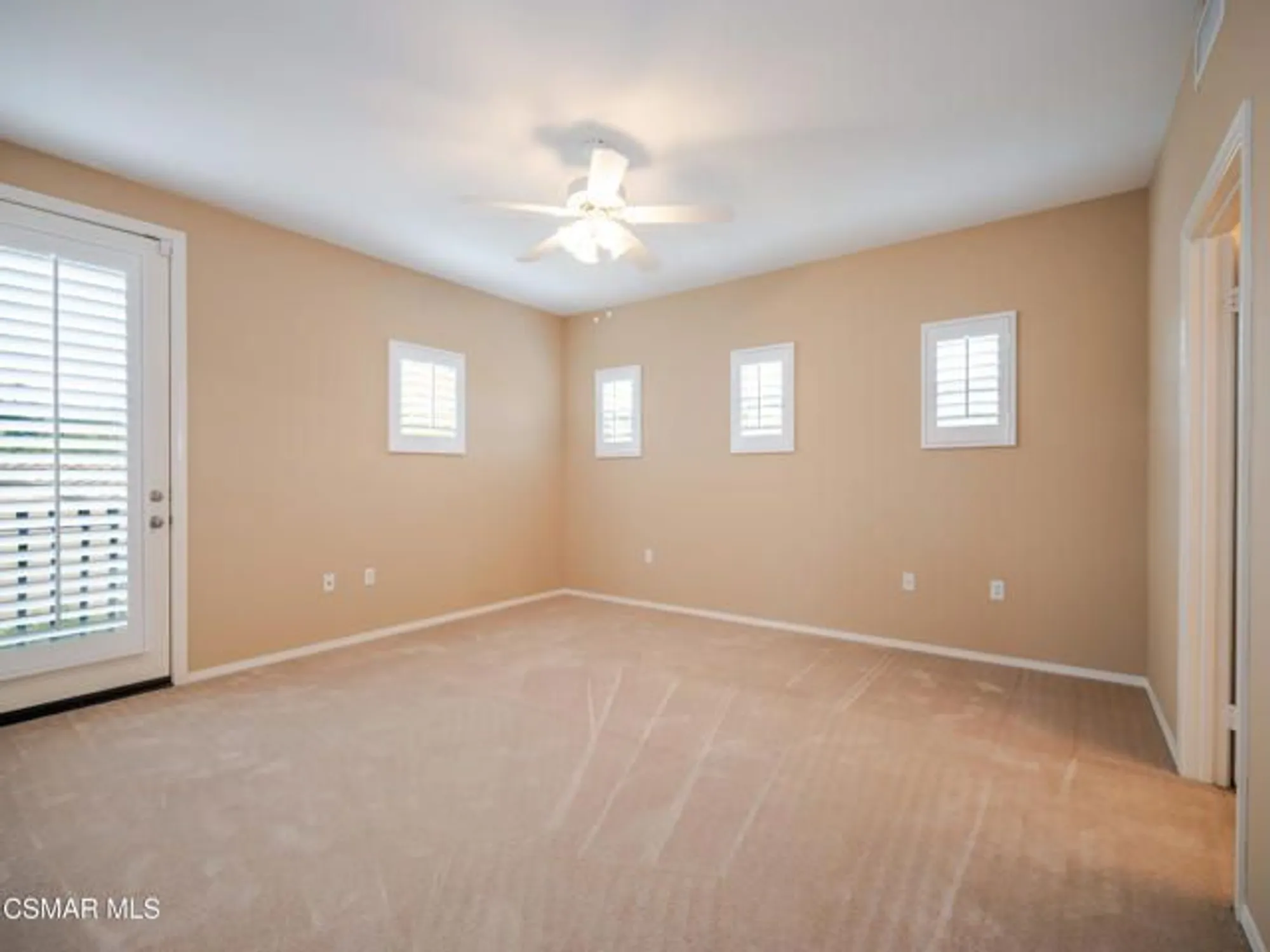 Property Slideshow image 30 of 51 | 23752 noble fir ct, Valencia, CA, 91354