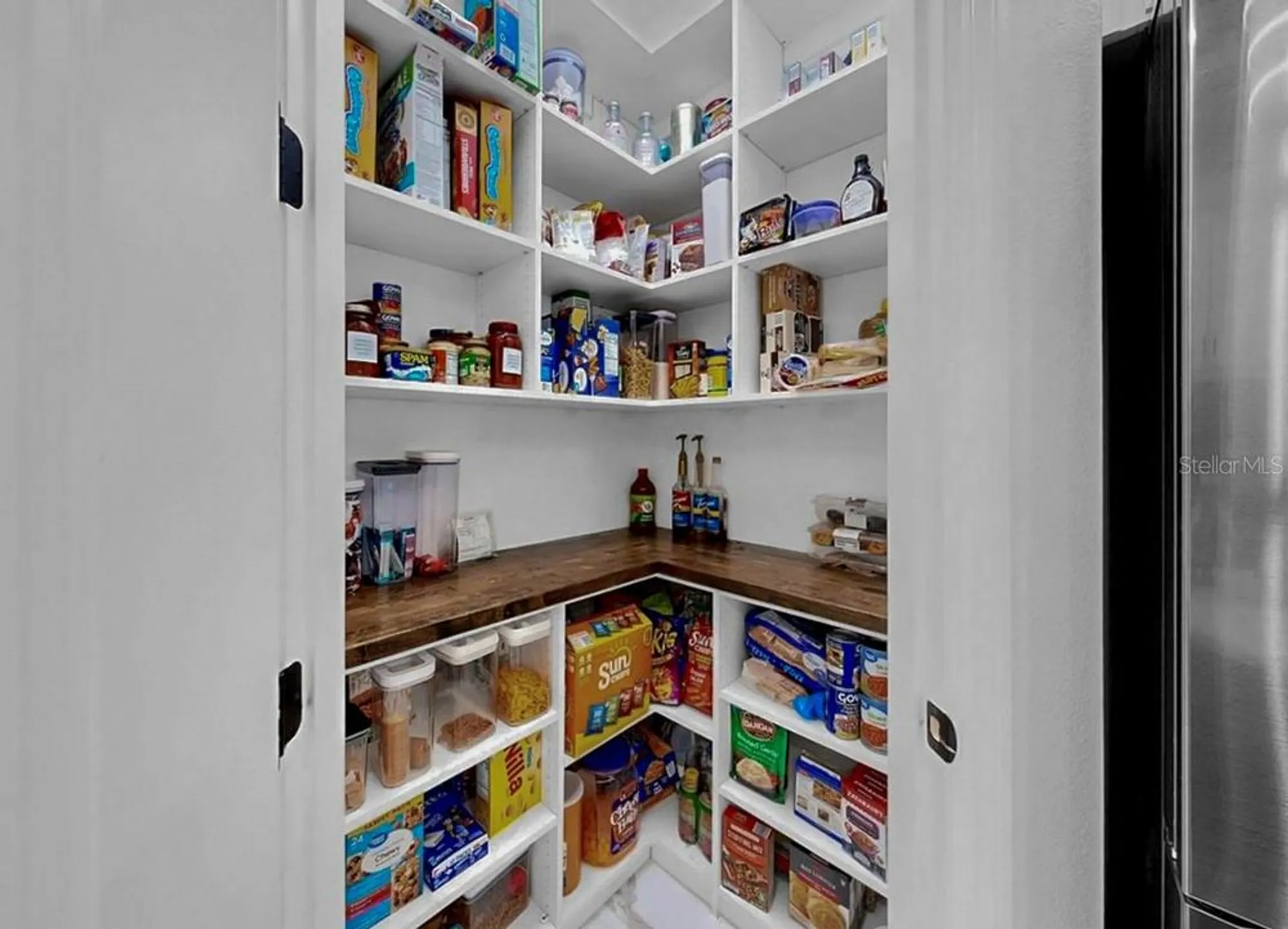 Property Slideshow image 27 of 64 | 609 manns harbor dr, Apollo Beach, FL, 33572