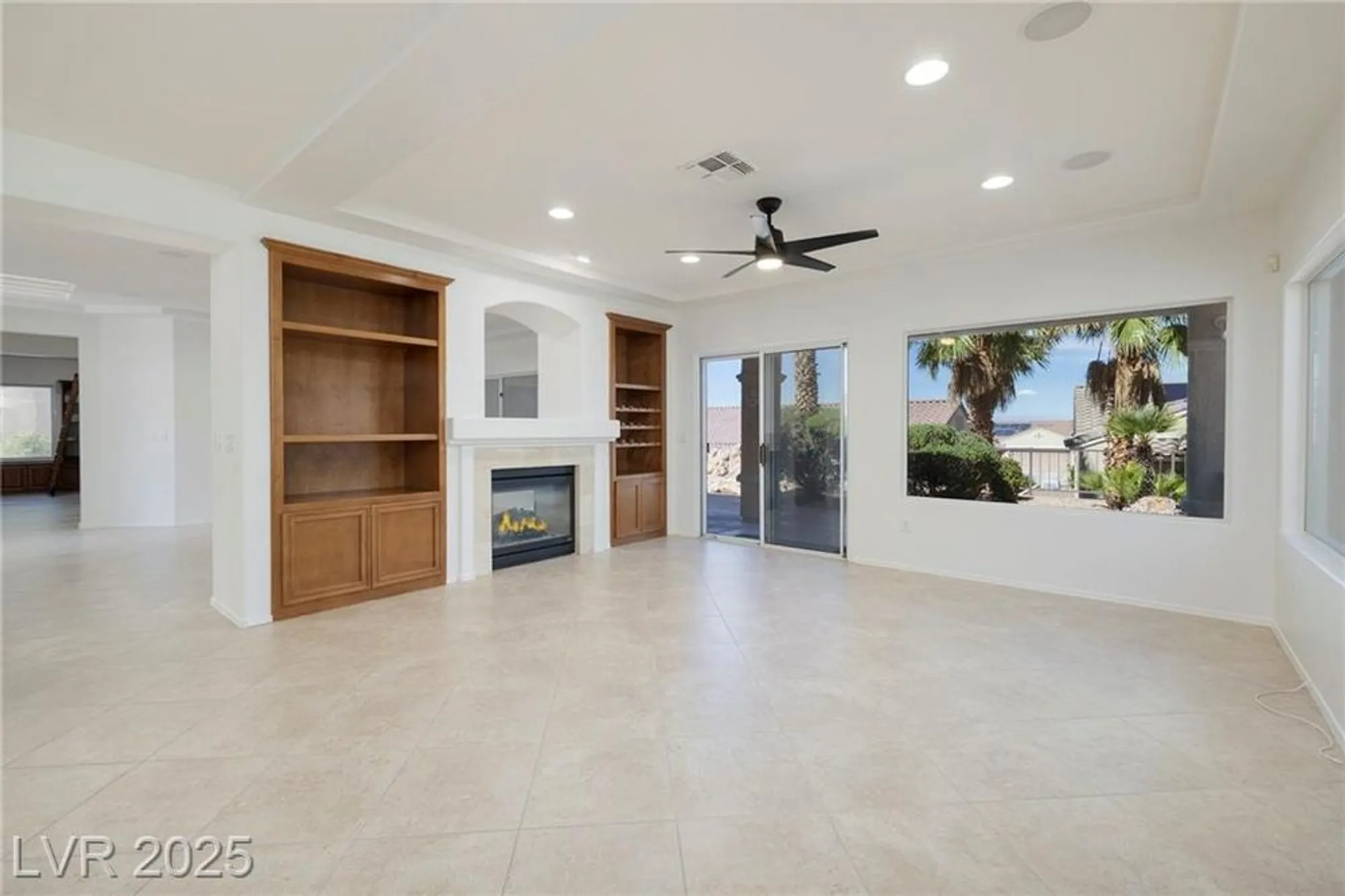 Property Slideshow image 10 of 50 | 1691 wellington springs ave, Henderson, NV, 89052