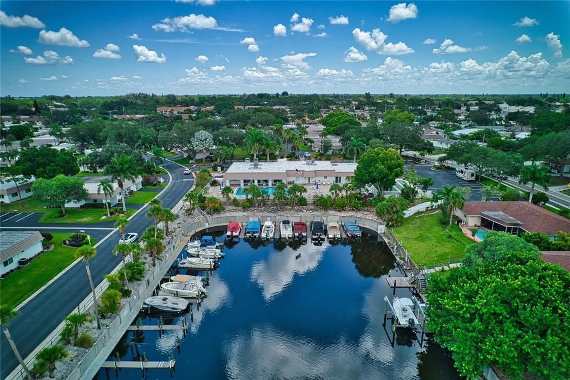 Property Slideshow image 20 of 20 | 5453 riverbluff cir # v68, Sarasota, FL, 34231