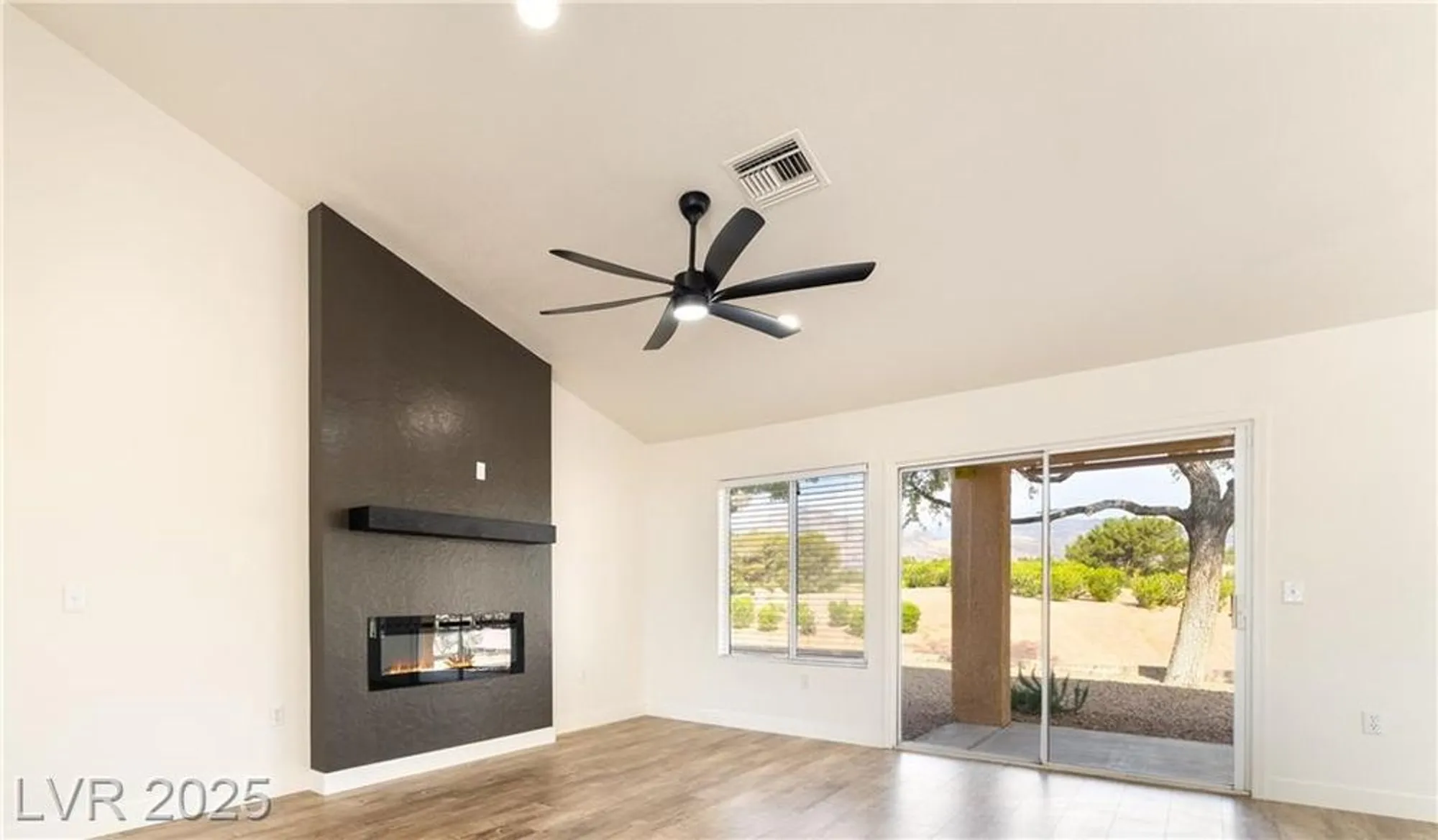 Property Slideshow image 9 of 36 | 2505 showcase dr, Las Vegas, NV, 89134