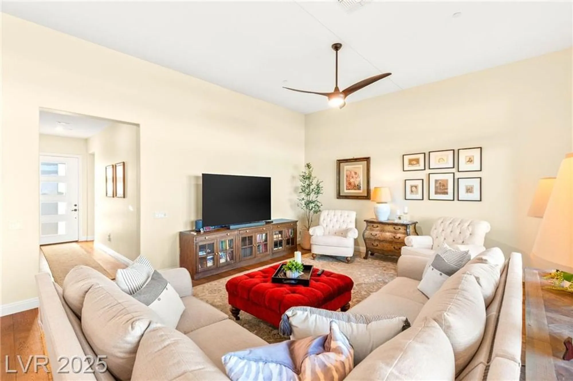 Property Slideshow image 12 of 74 | 156 stone mesa ct, Henderson, NV, 89011