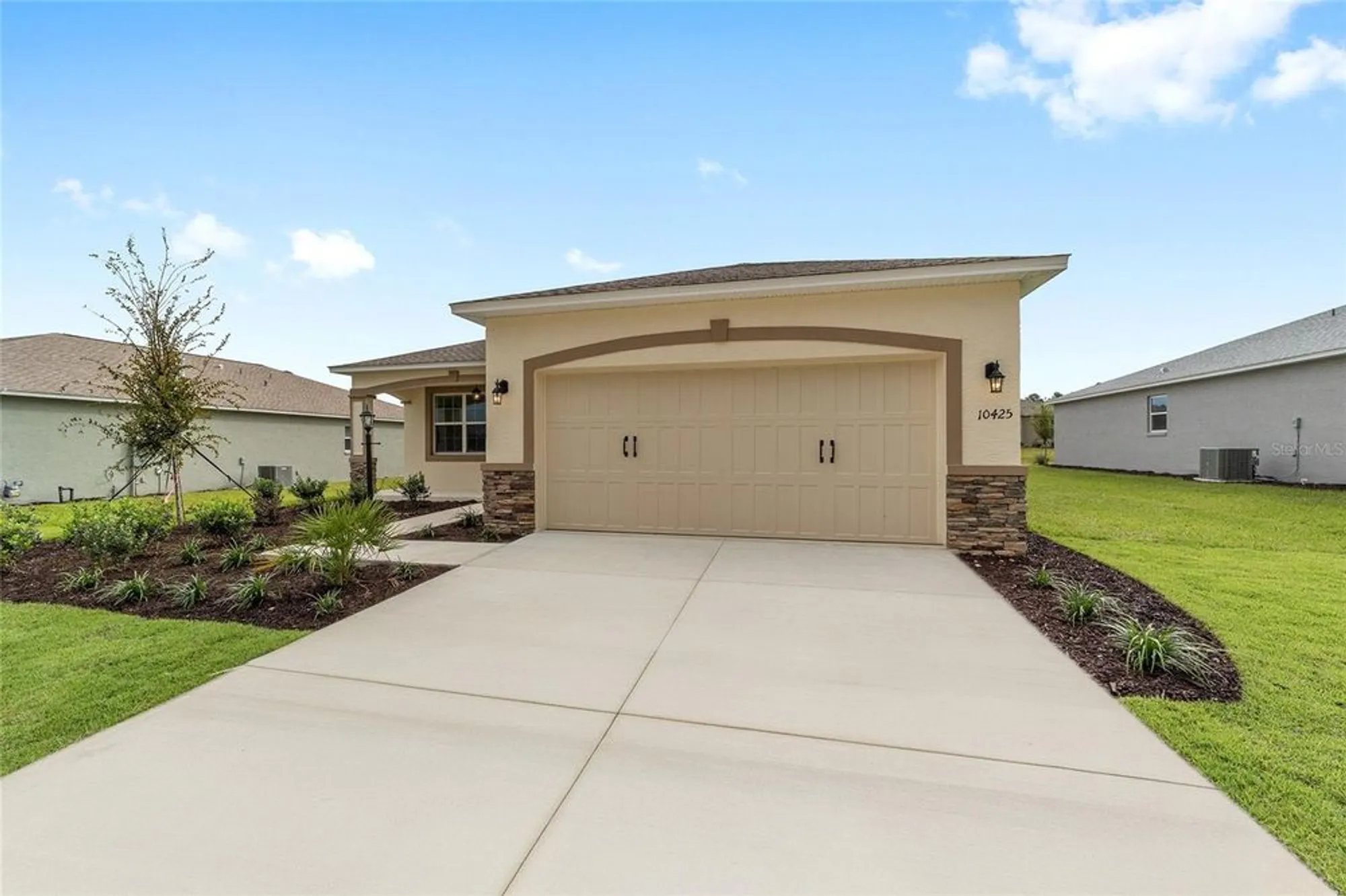 Property Slideshow image 4 of 39 | 10425 sw 106th ct, Ocala, FL, 34481