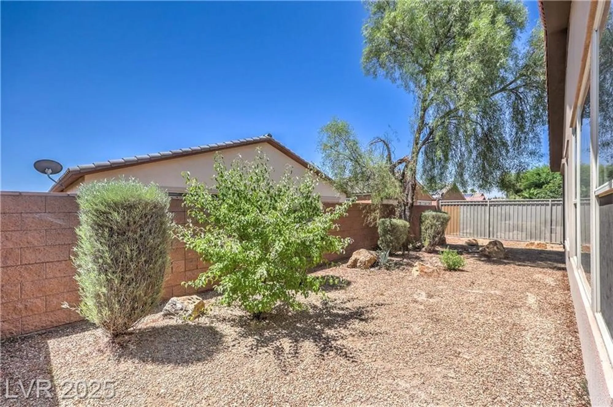 Property Slideshow image 37 of 41 | 3813 jasmine heights ave, North Las Vegas, NV, 89081