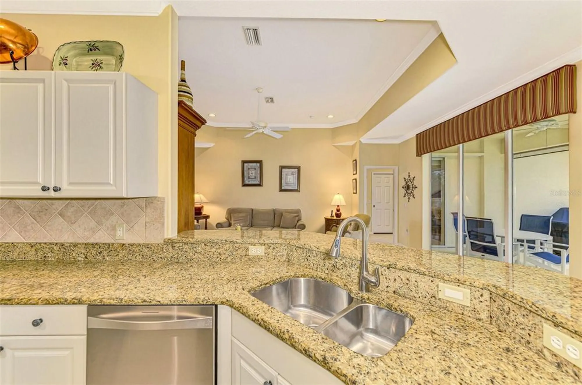 Property Slideshow image 22 of 55 | 5633 whispering oaks dr, North Port, FL, 34287