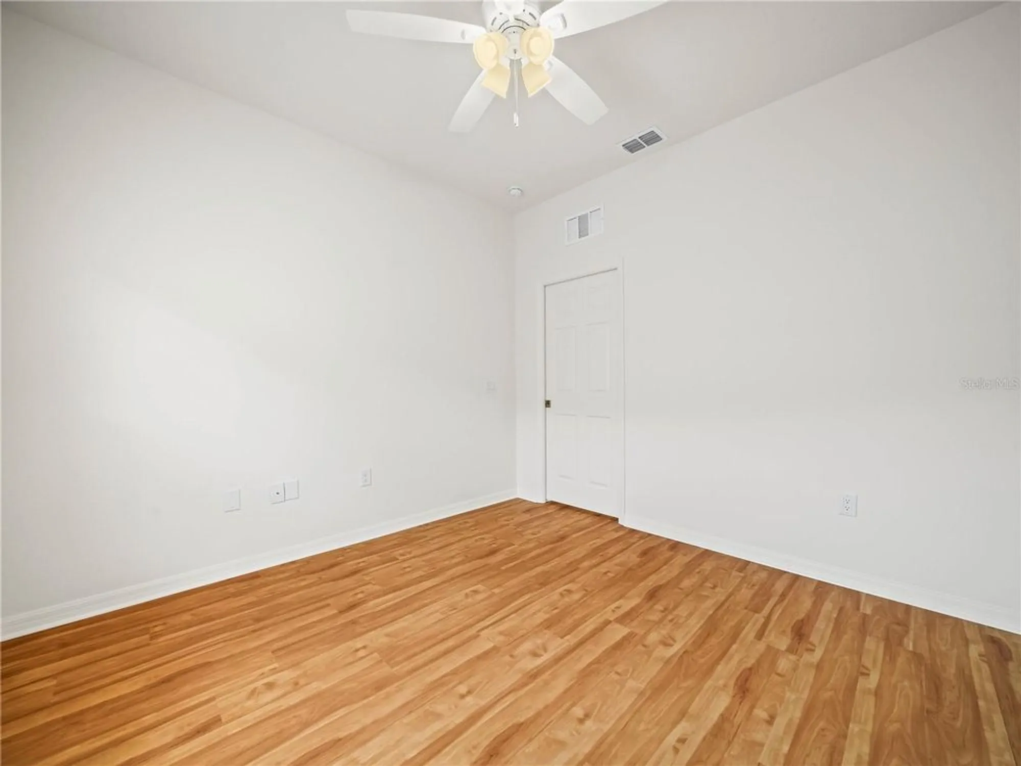 Property Slideshow image 23 of 72 | 4139 aberdeen ln, Lake Wales, FL, 33859