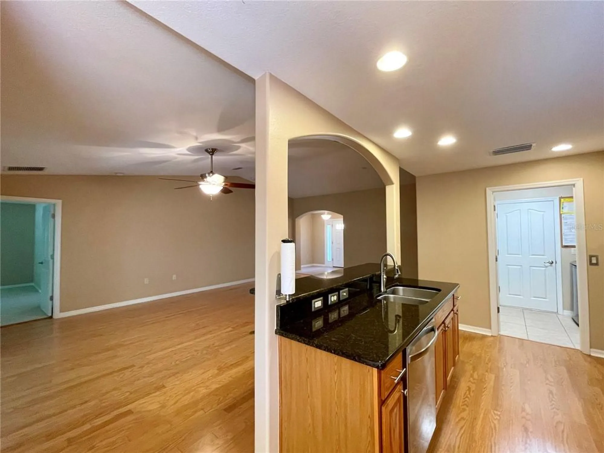 Property Slideshow image 14 of 61 | 16405 sw 14th avenue rd, Ocala, FL, 34473