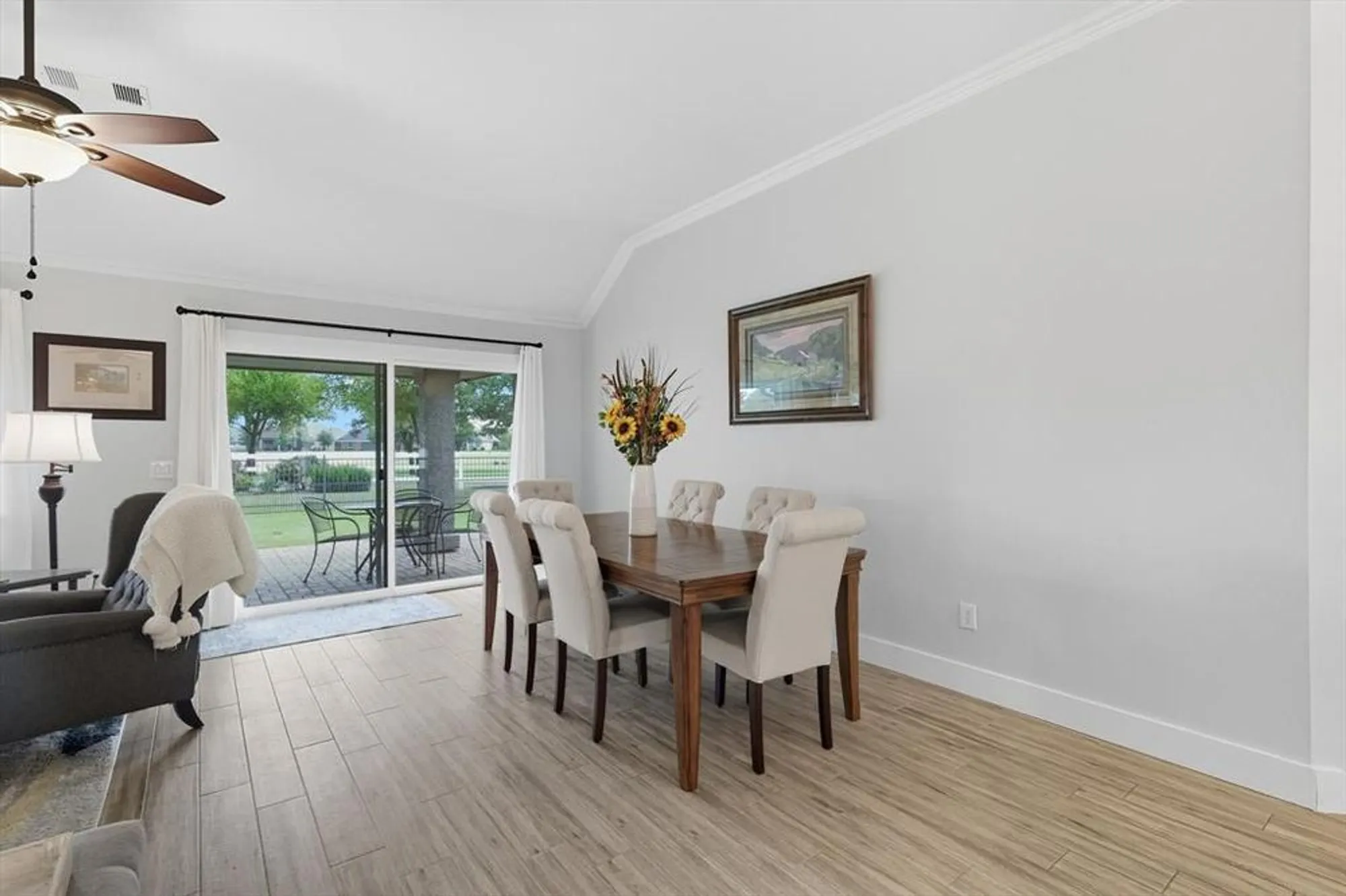 Property Slideshow image 10 of 39 | 9704 amber ct, Denton, TX, 76207