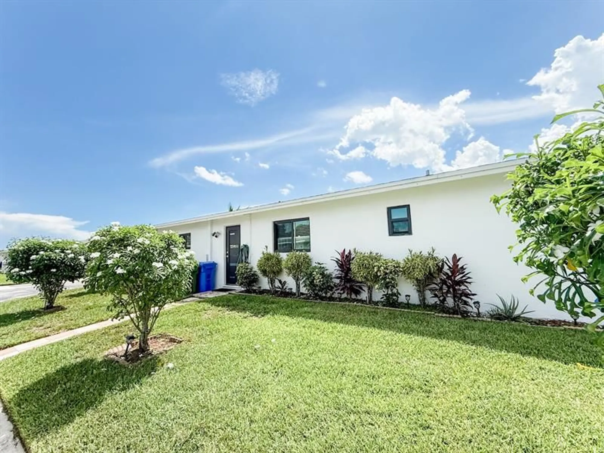 Property Slideshow image 31 of 41 | 755 nw 74th way, Margate, FL, 33063