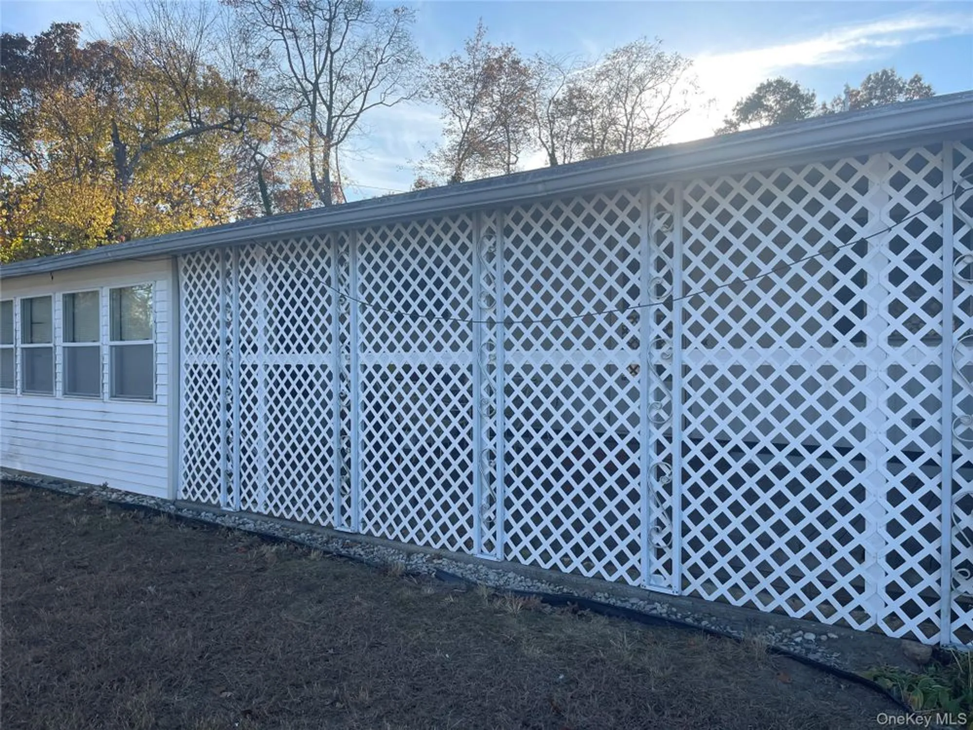 Property Slideshow image 7 of 10 | 1661 old country rd 308, Riverhead, NY, 11901