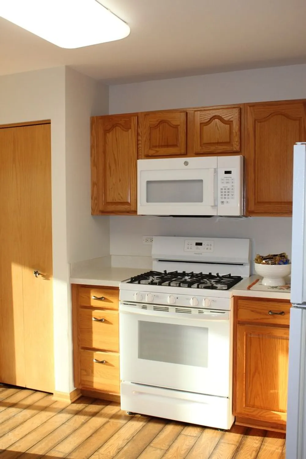 Property Slideshow image 13 of 43 | 13832 s balsam ln d, Plainfield, IL, 60544