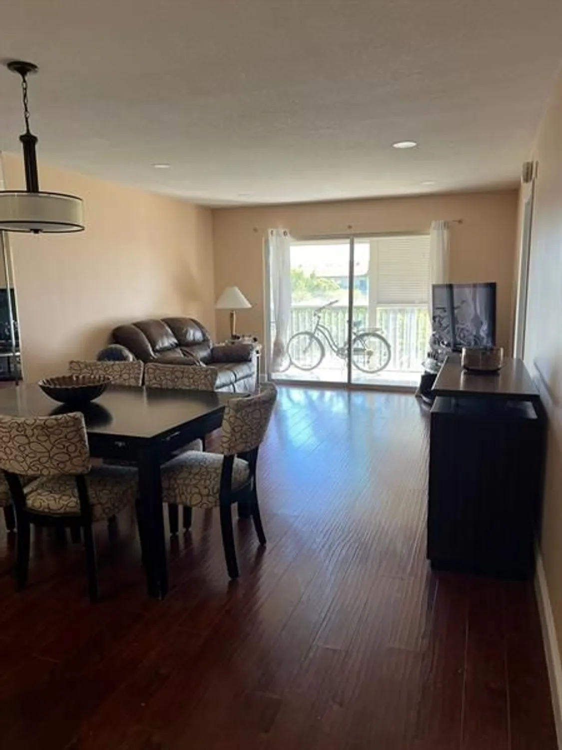 Property Slideshow image 17 of 18 | 1300 sw 130th ave apt f412, Pembroke Pines, FL, 33027