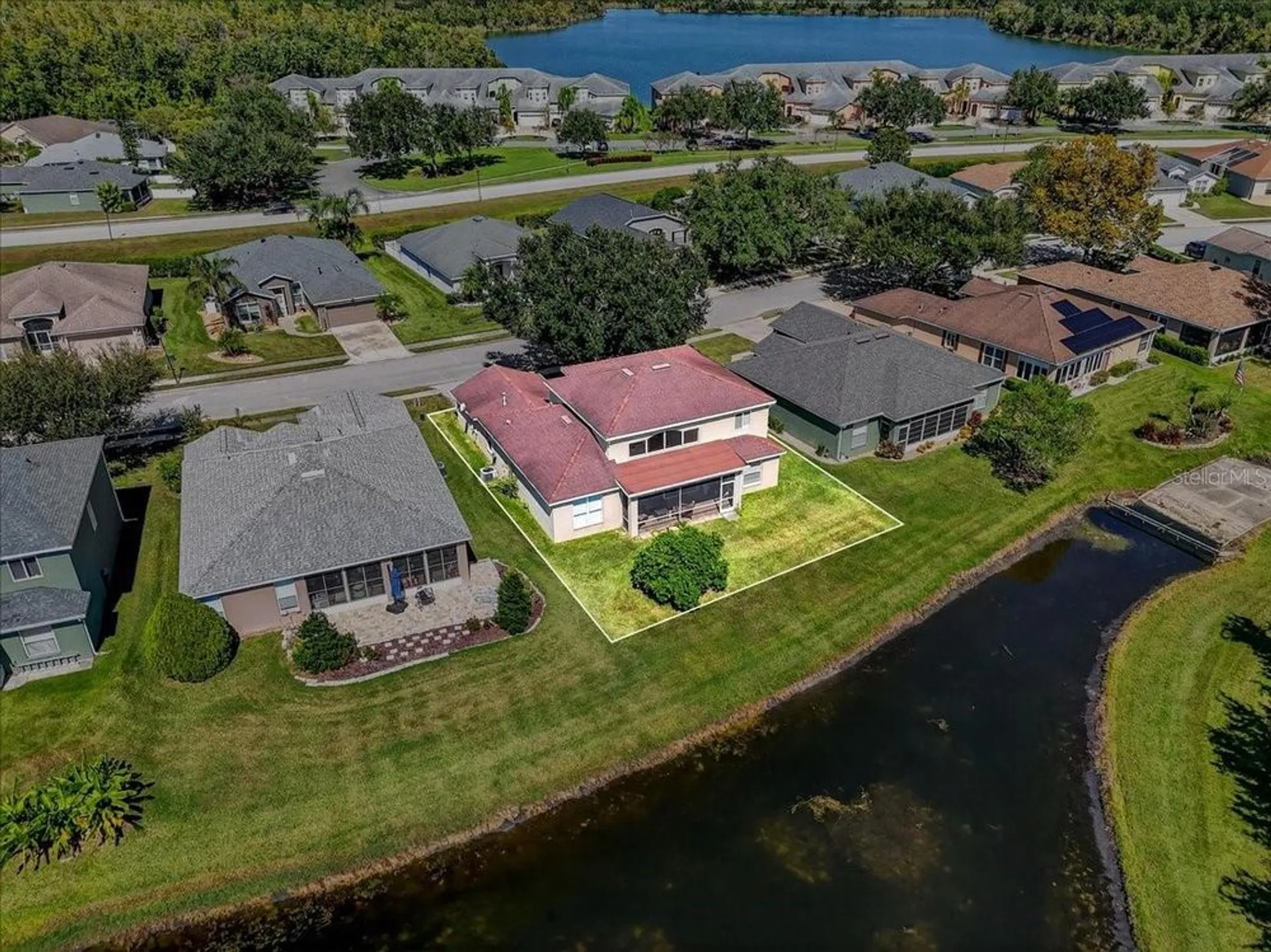 Property Slideshow image 35 of 50 | 4048 windchime ln, Lakeland, FL, 33811