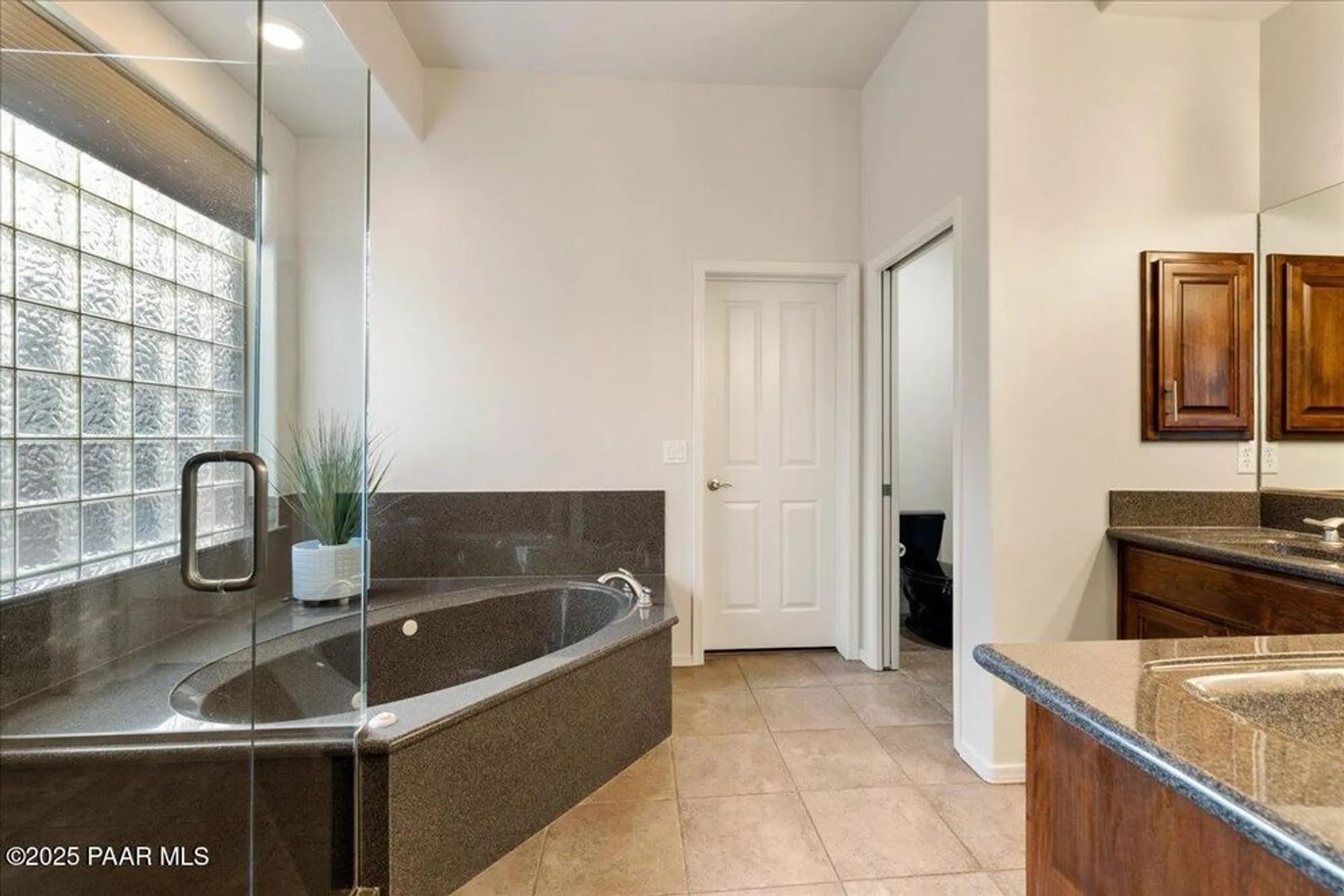 Property Slideshow image 18 of 55 | 1220 pebble spgs, Prescott, AZ, 86301