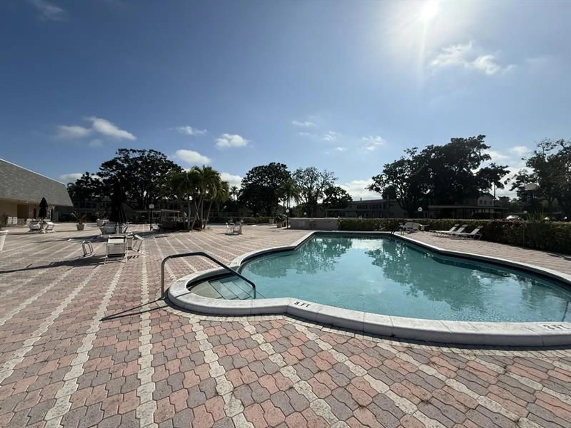 Property Slideshow image 16 of 18 | 601 nw 76th ter 208, Margate, FL, 33063