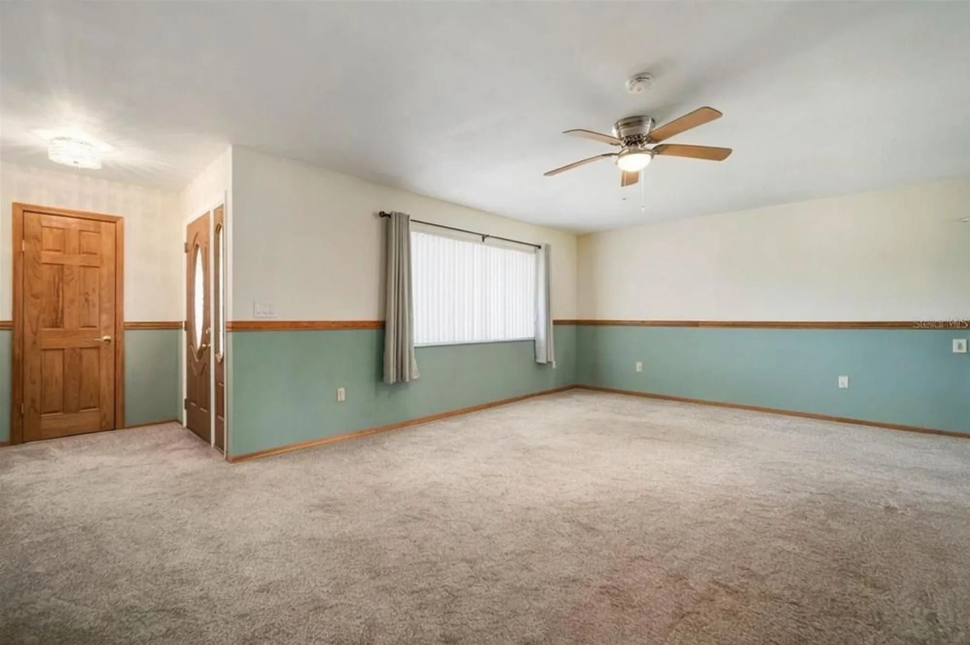 Property Slideshow image 6 of 49 | 609 fox hills dr, Sun City Center, FL, 33573