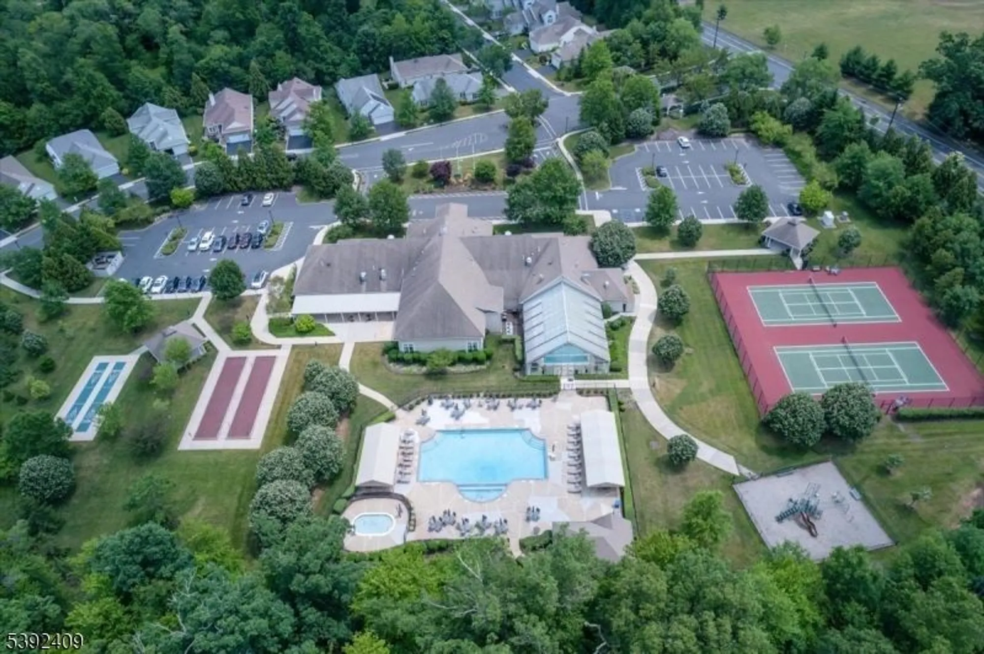 Property Slideshow image 37 of 37 | 29 daulton dr, Somerset, NJ, 08873