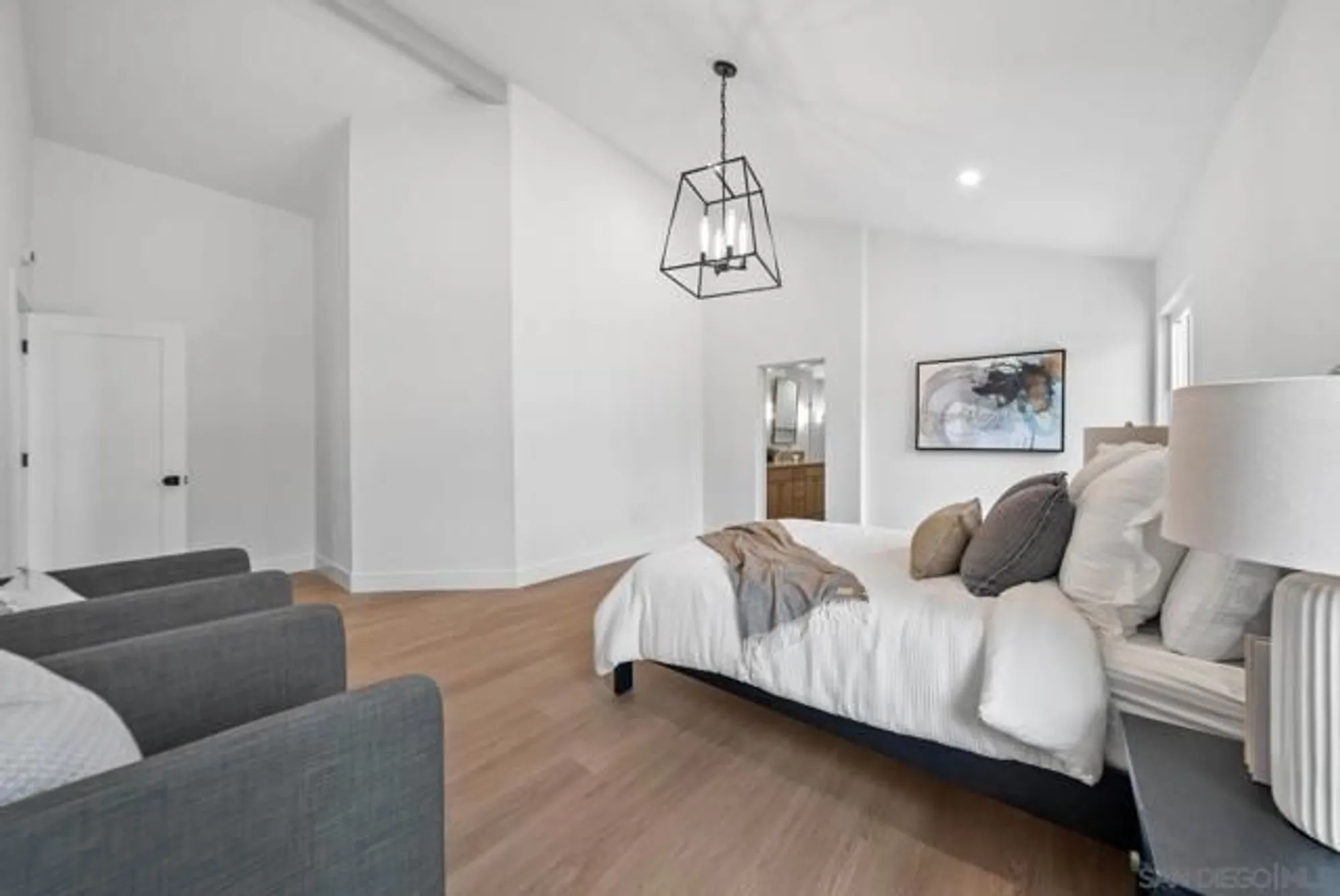 Property Slideshow image 13 of 30 | 4737 galicia way, Oceanside, CA, 92056