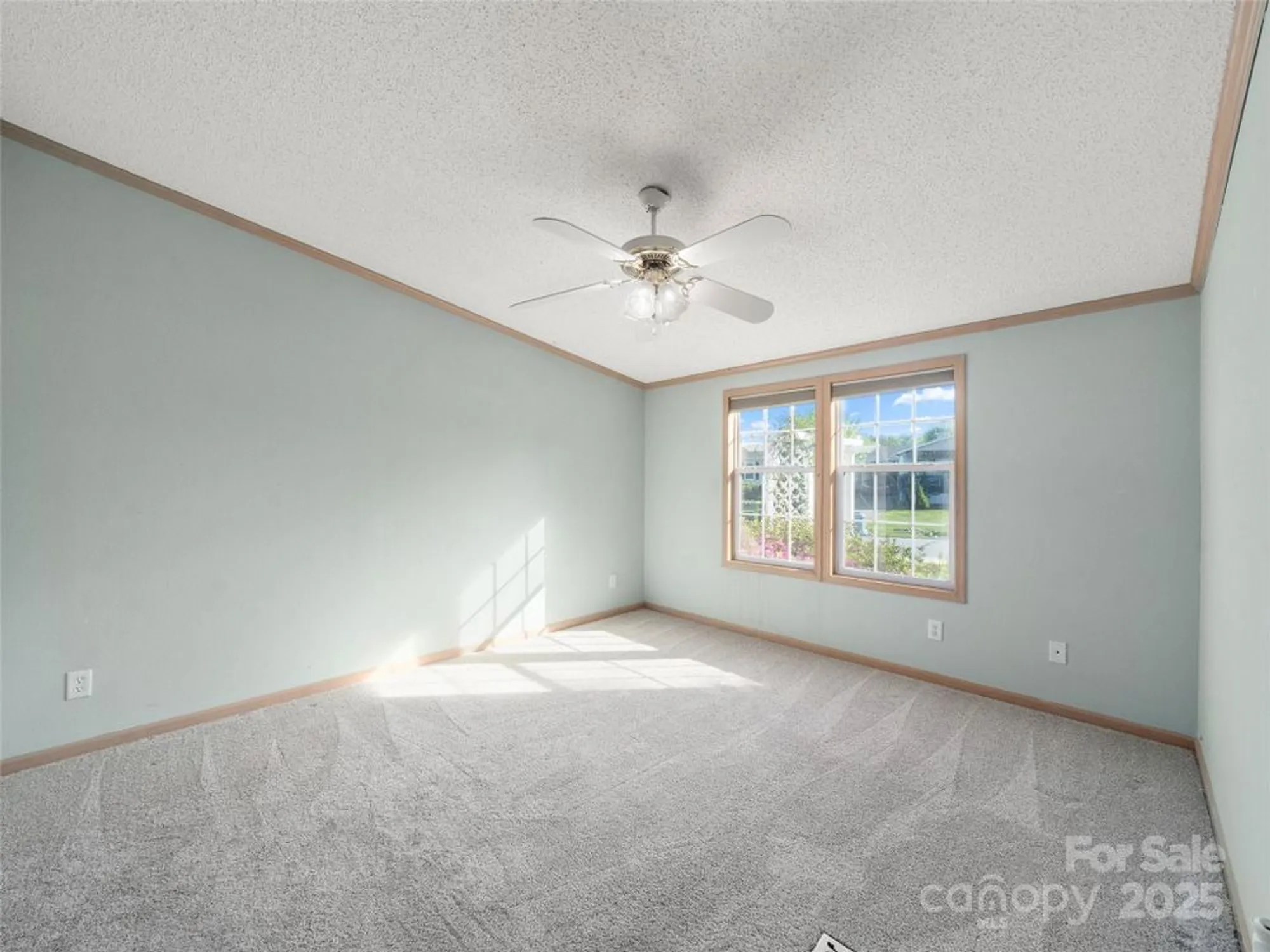 Property Slideshow image 16 of 42 | 236 white ash cir, Hendersonville, NC, 28739