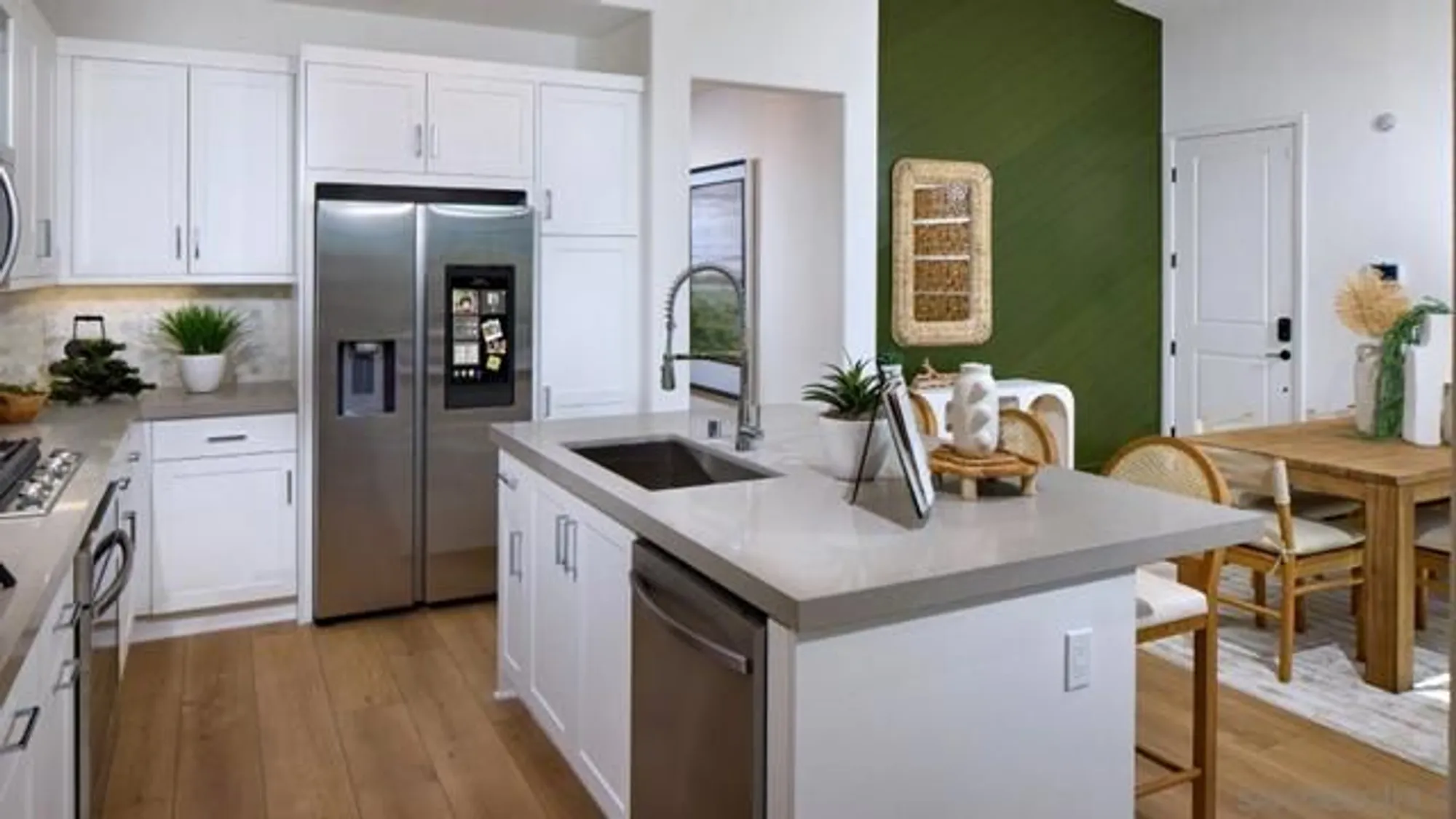 Property Slideshow image 6 of 19 | 12555 taylor way, San Diego, CA, 92129