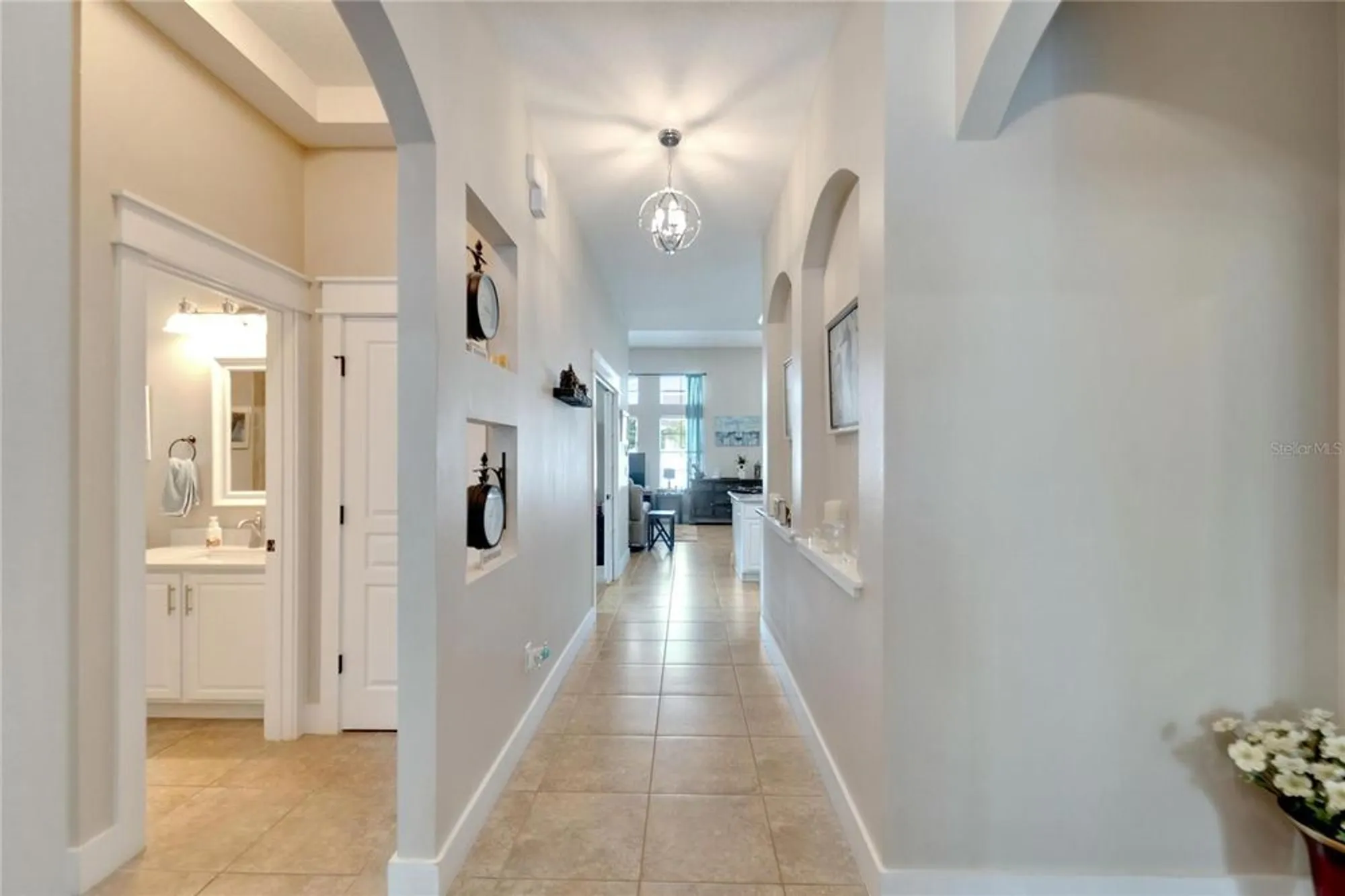 Property Slideshow image 32 of 60 | 527 manns harbor dr, Apollo Beach, FL, 33572
