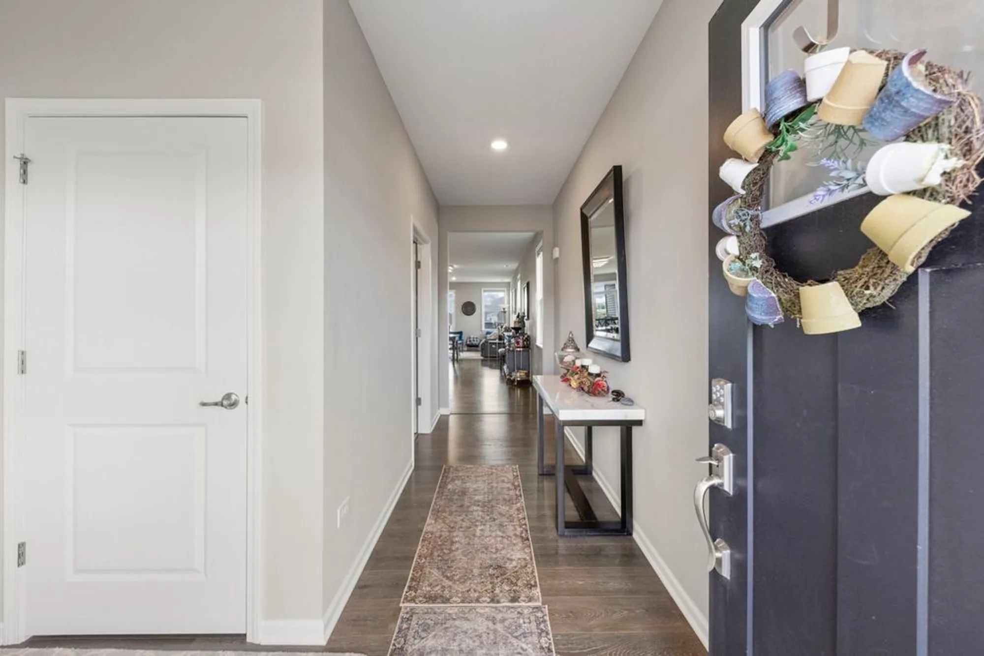 Property Slideshow image 4 of 25 | 1 savannah ct, Algonquin, IL, 60102