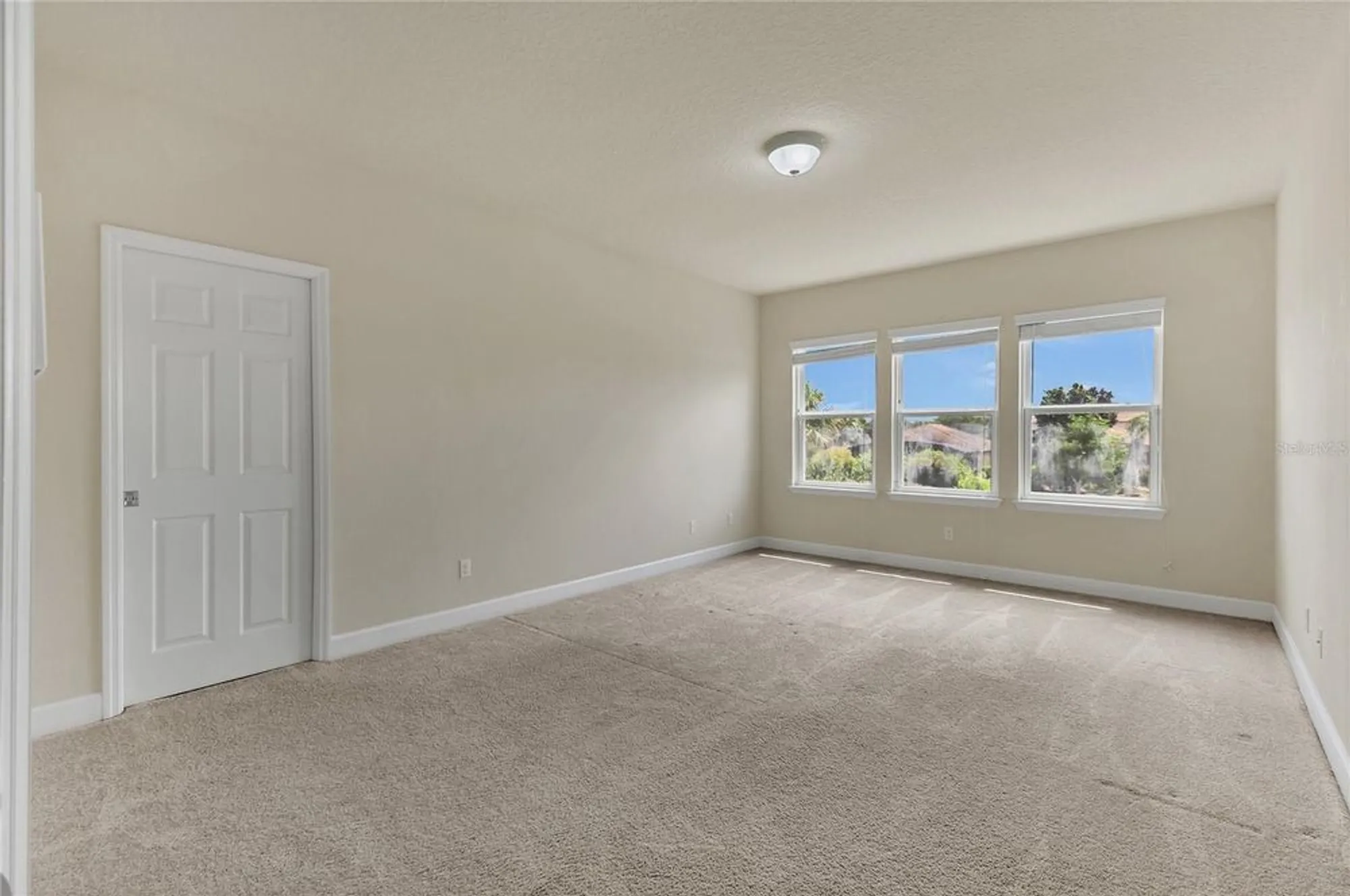 Property Slideshow image 16 of 33 | 12026 autumn fern ln, Orlando, FL, 32827