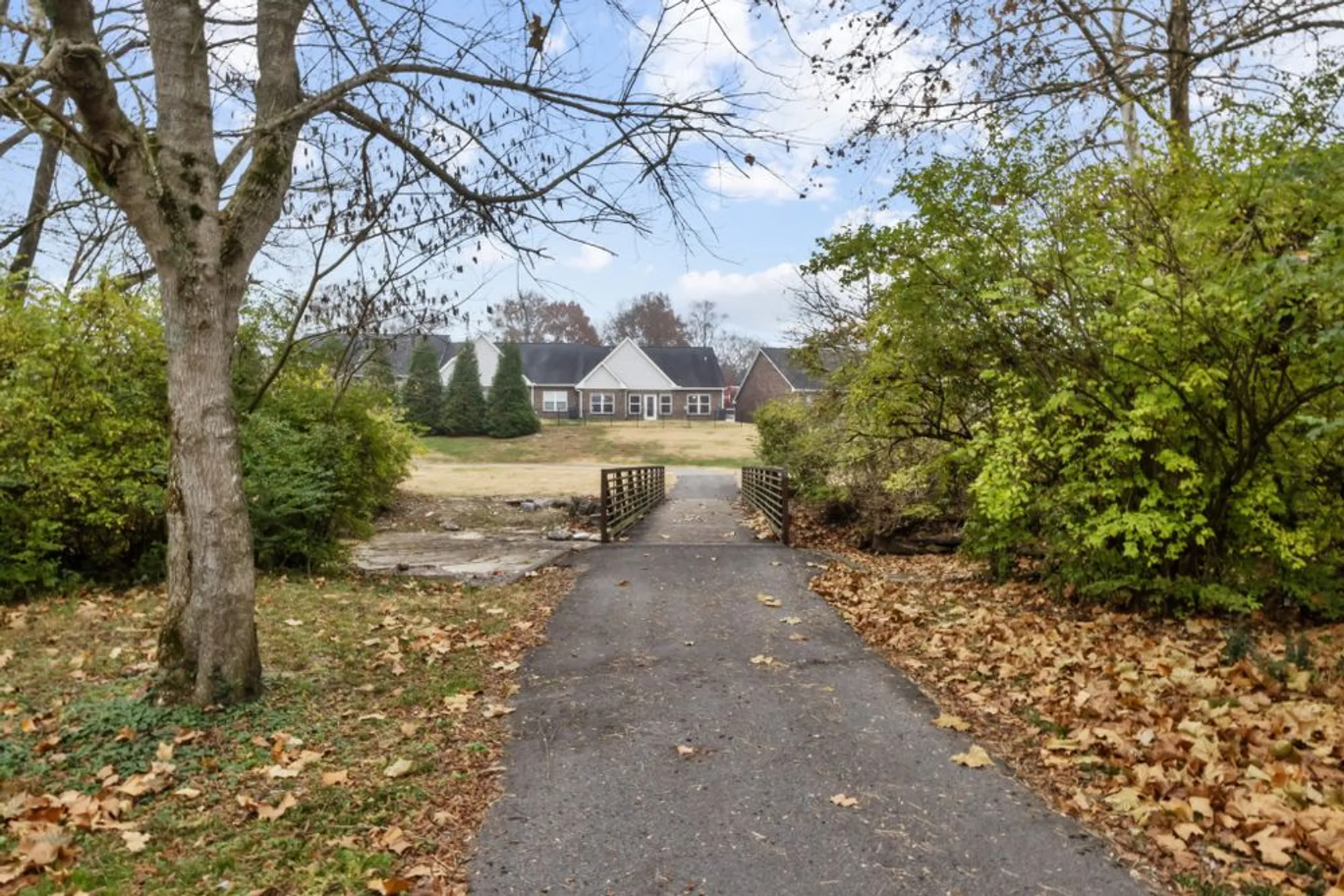 Property Slideshow image 32 of 34 | 395 devon chase hl 6501, Gallatin, TN, 37066