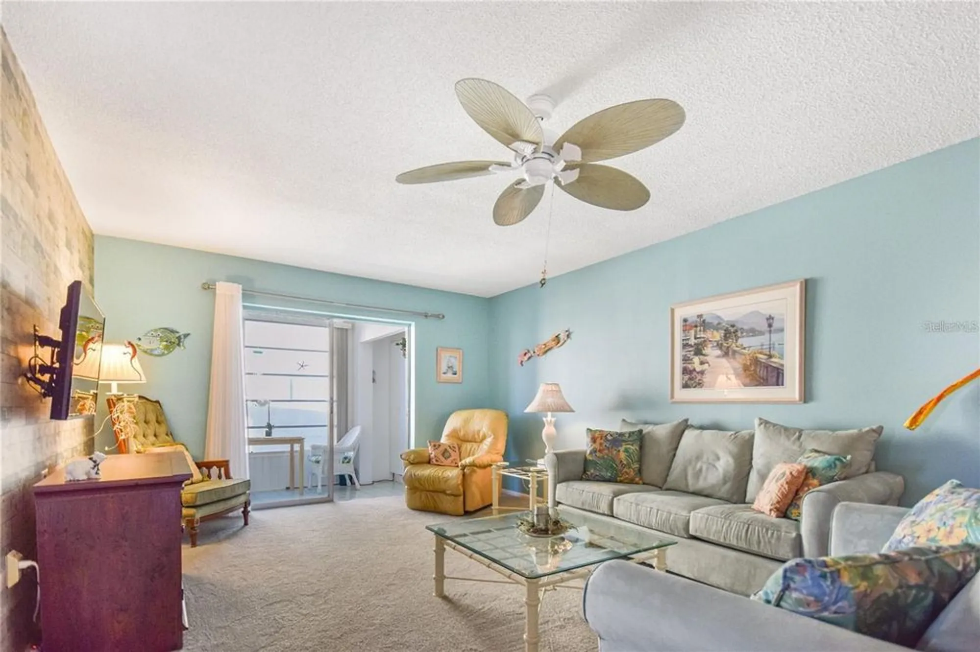 Property Slideshow image 16 of 43 | 3617 lake bayshore dr j-401, Bradenton, FL, 34205