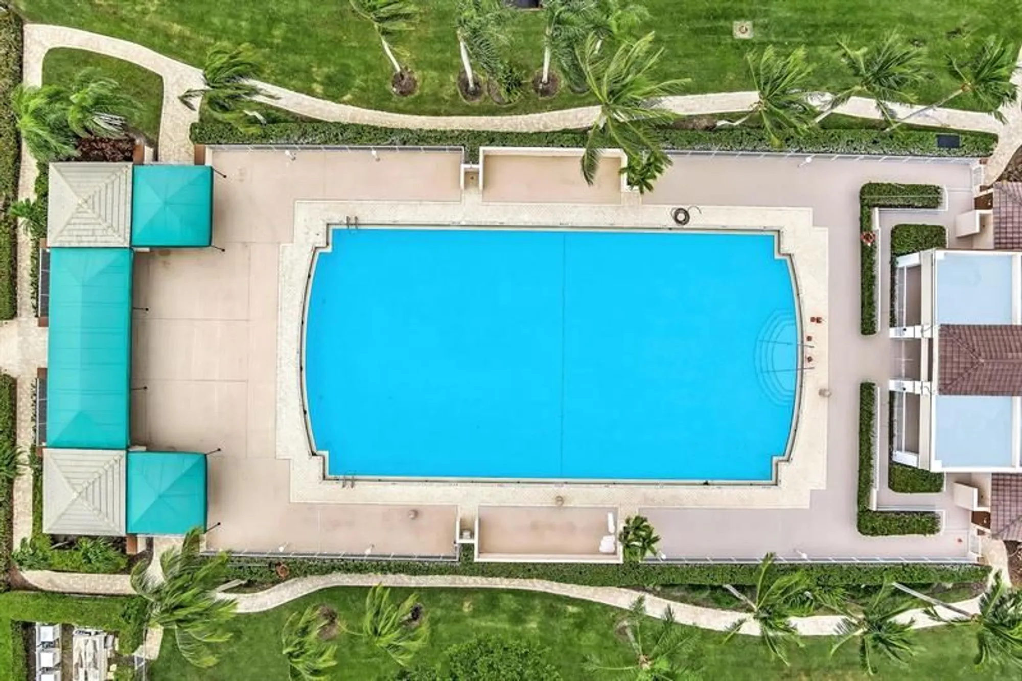 Property Slideshow image 8 of 25 | 7748 granville dr 211, Tamarac, FL, 33321