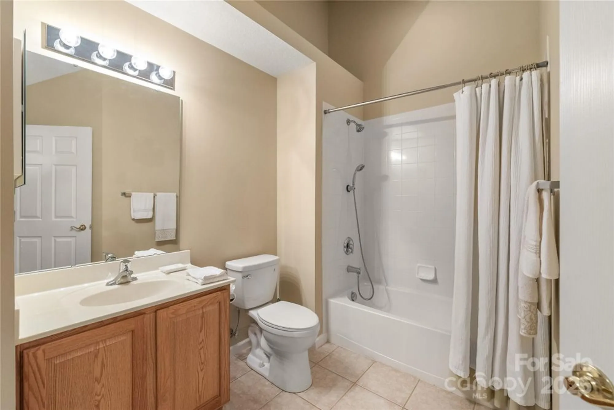 Property Slideshow image 16 of 16 | 3052 polo view ln, Matthews, NC, 28105