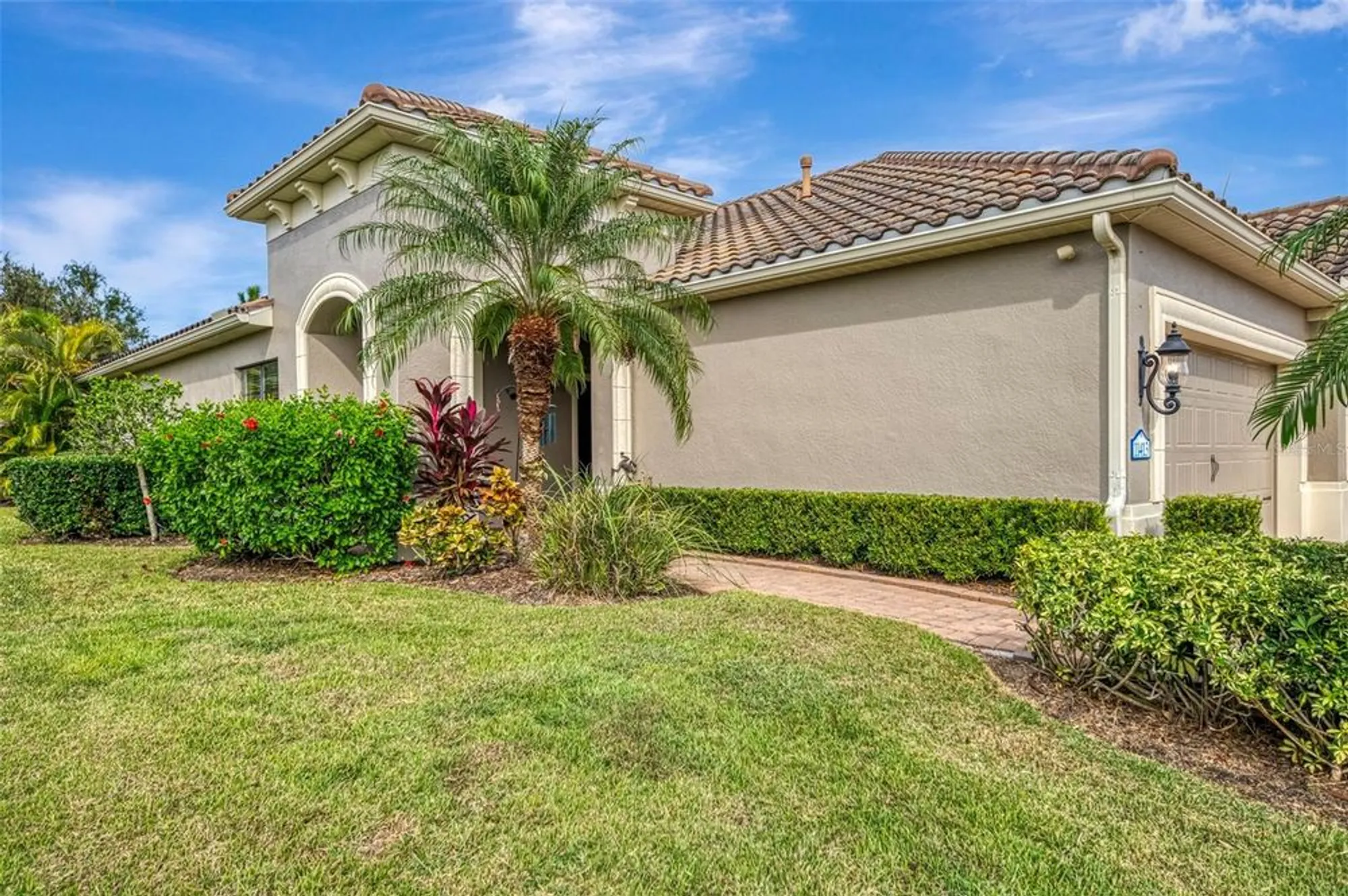 Property Slideshow image 1 of 89 | 11413 okaloosa dr, Venice, FL, 34293