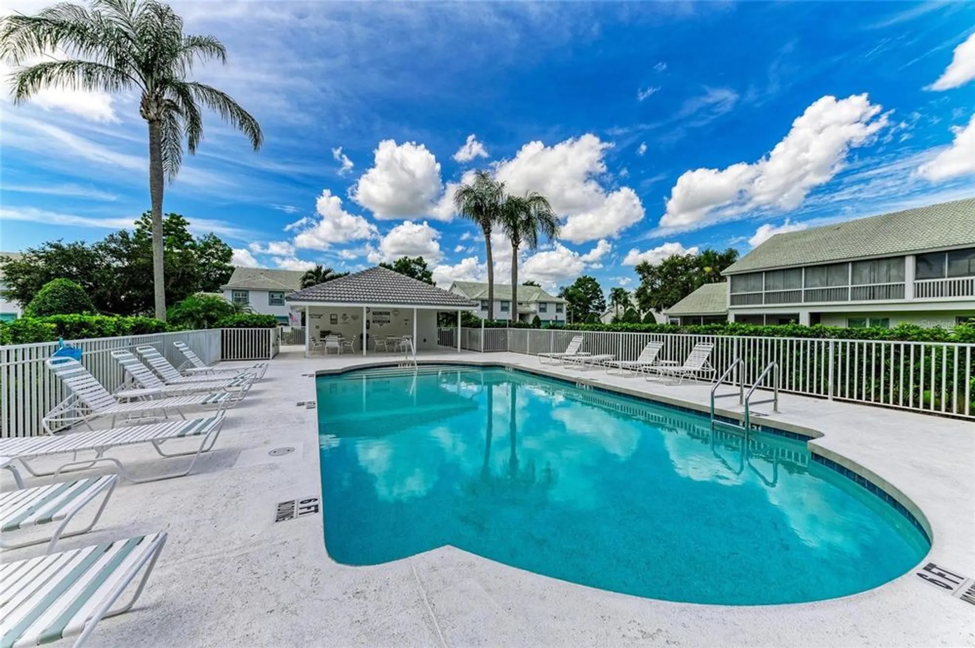 Property Slideshow image 46 of 51 | 6618 pineview ter # 6618, Bradenton, FL, 34203