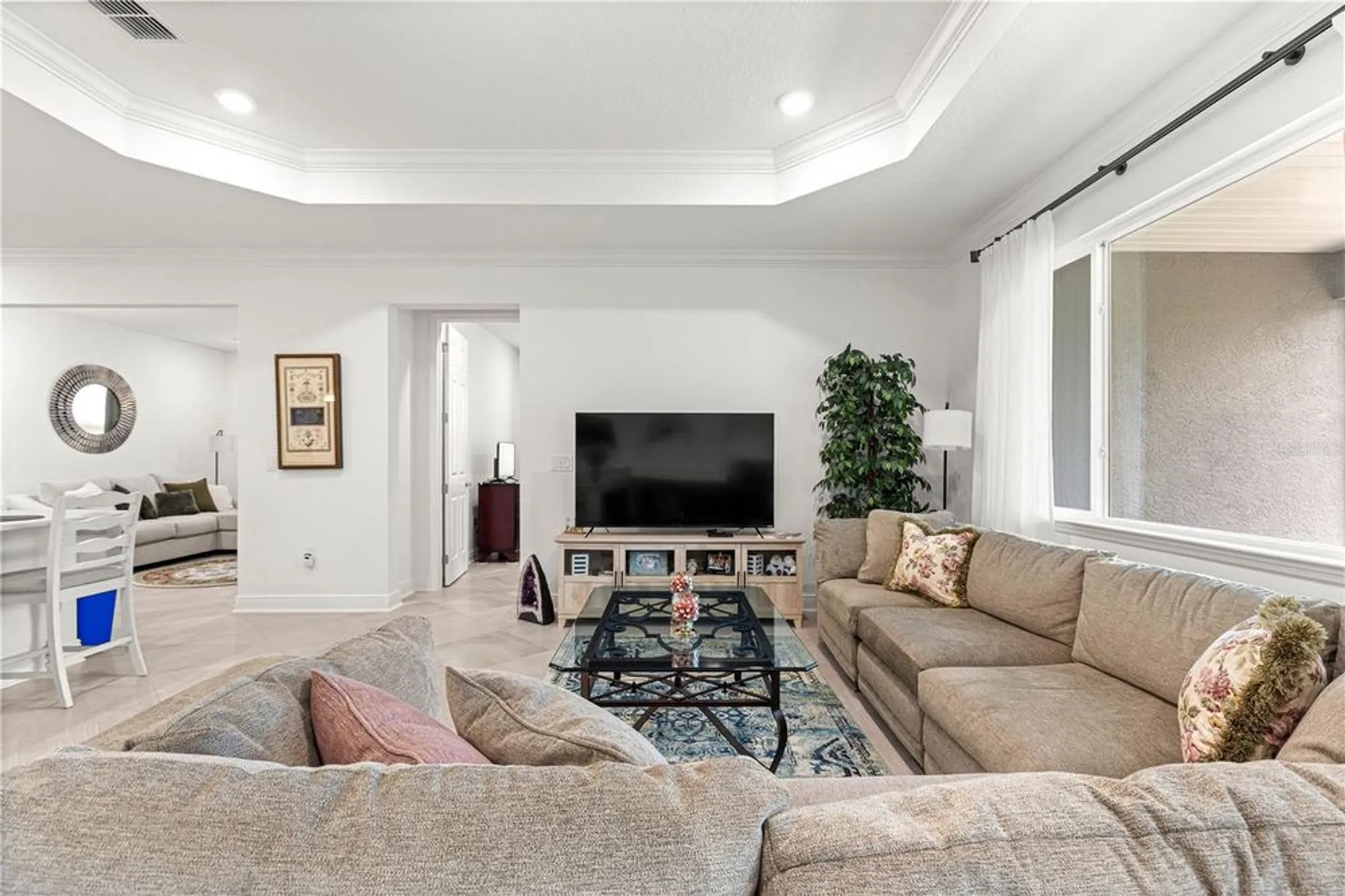 Property Slideshow image 9 of 67 | 10248 sw 93rd pl, Ocala, FL, 34481