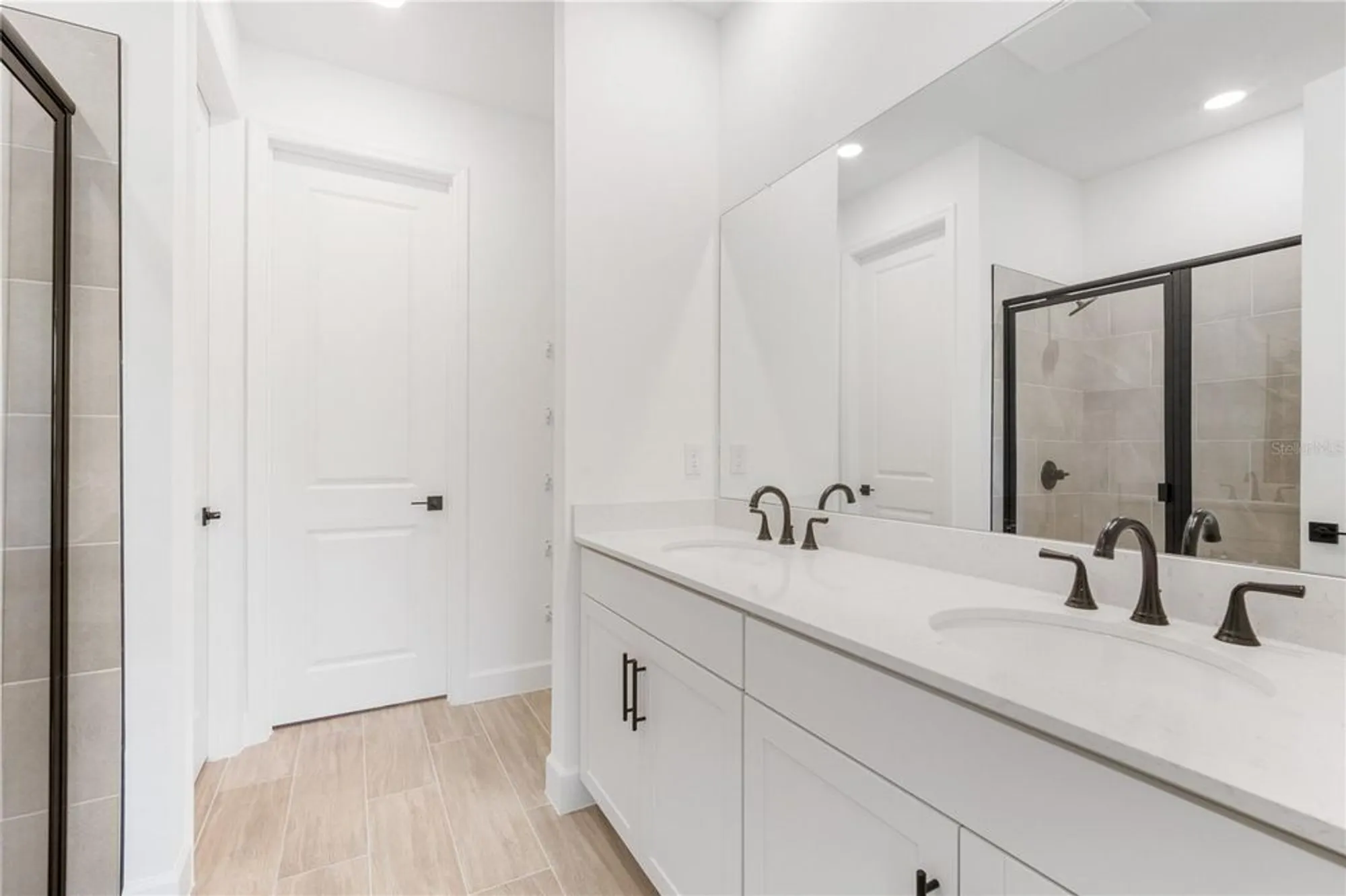 Property Slideshow image 22 of 43 | 9021 players dr, Weeki Wachee, FL, 34613