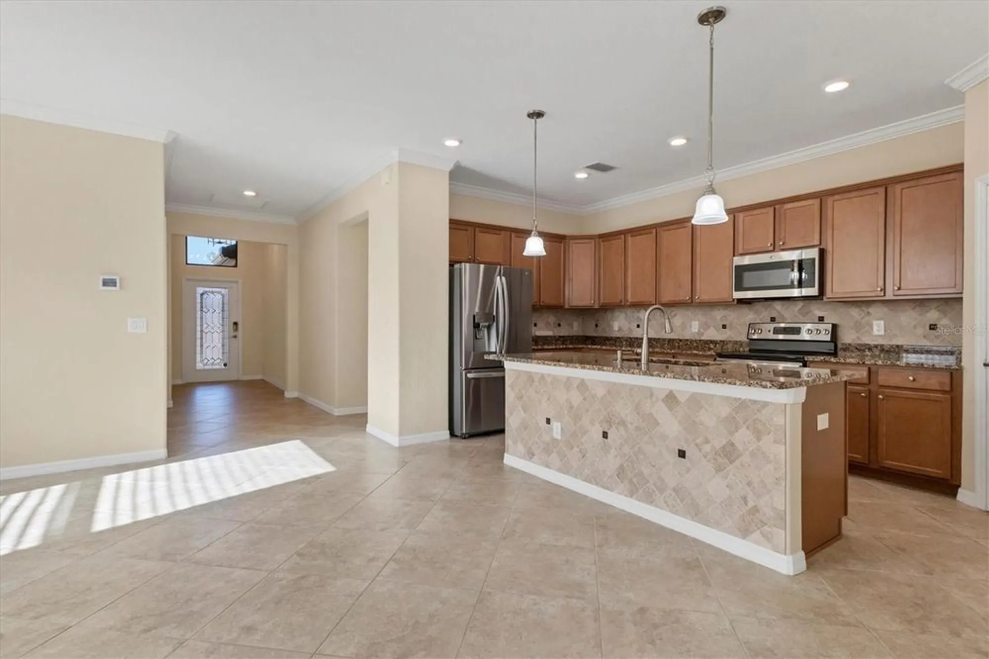 Property Slideshow image 8 of 57 | 7140 marsh view ter, Bradenton, FL, 34212