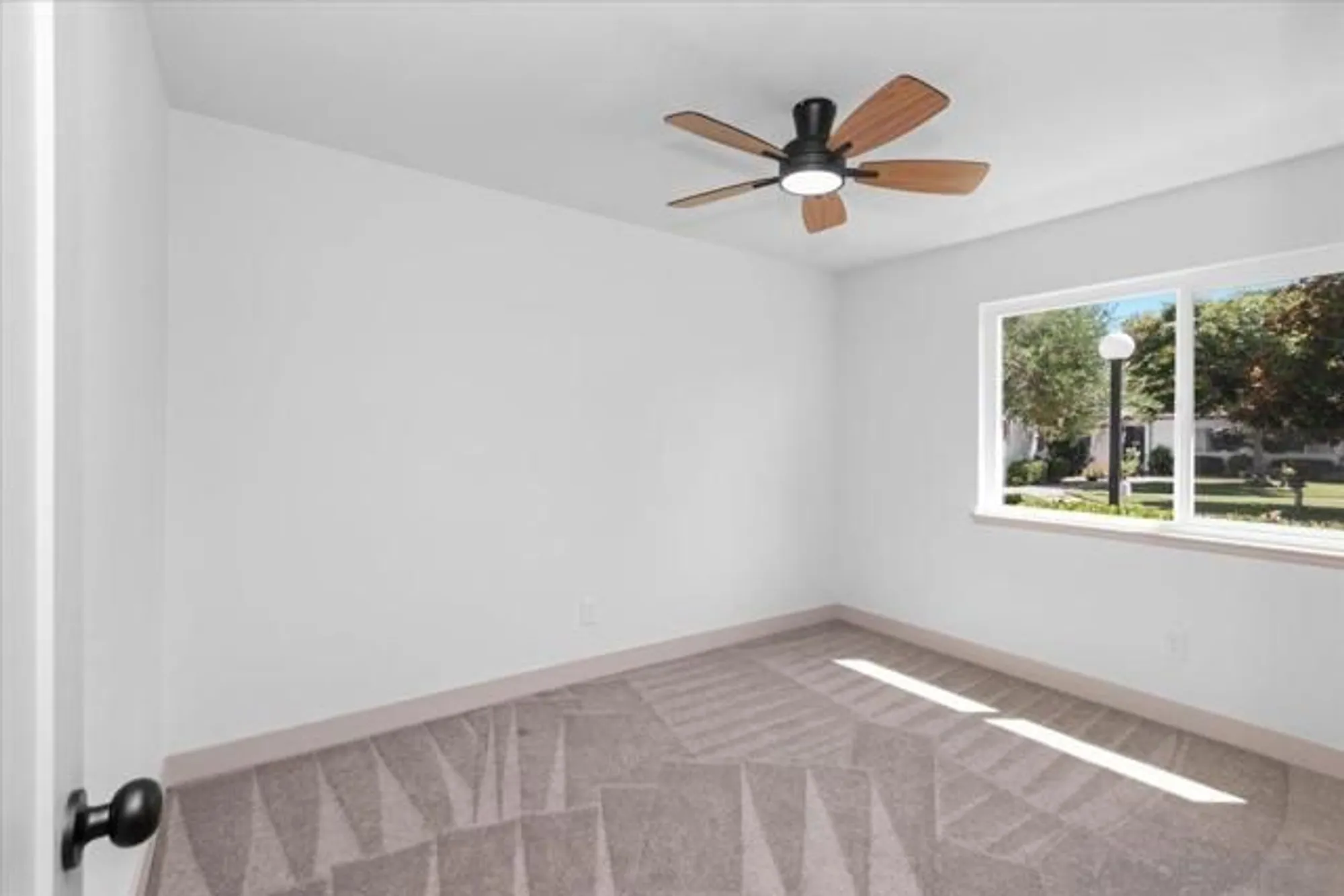 Property Slideshow image 23 of 51 | 16566 caminito vecinos 31, San Diego, CA, 92128