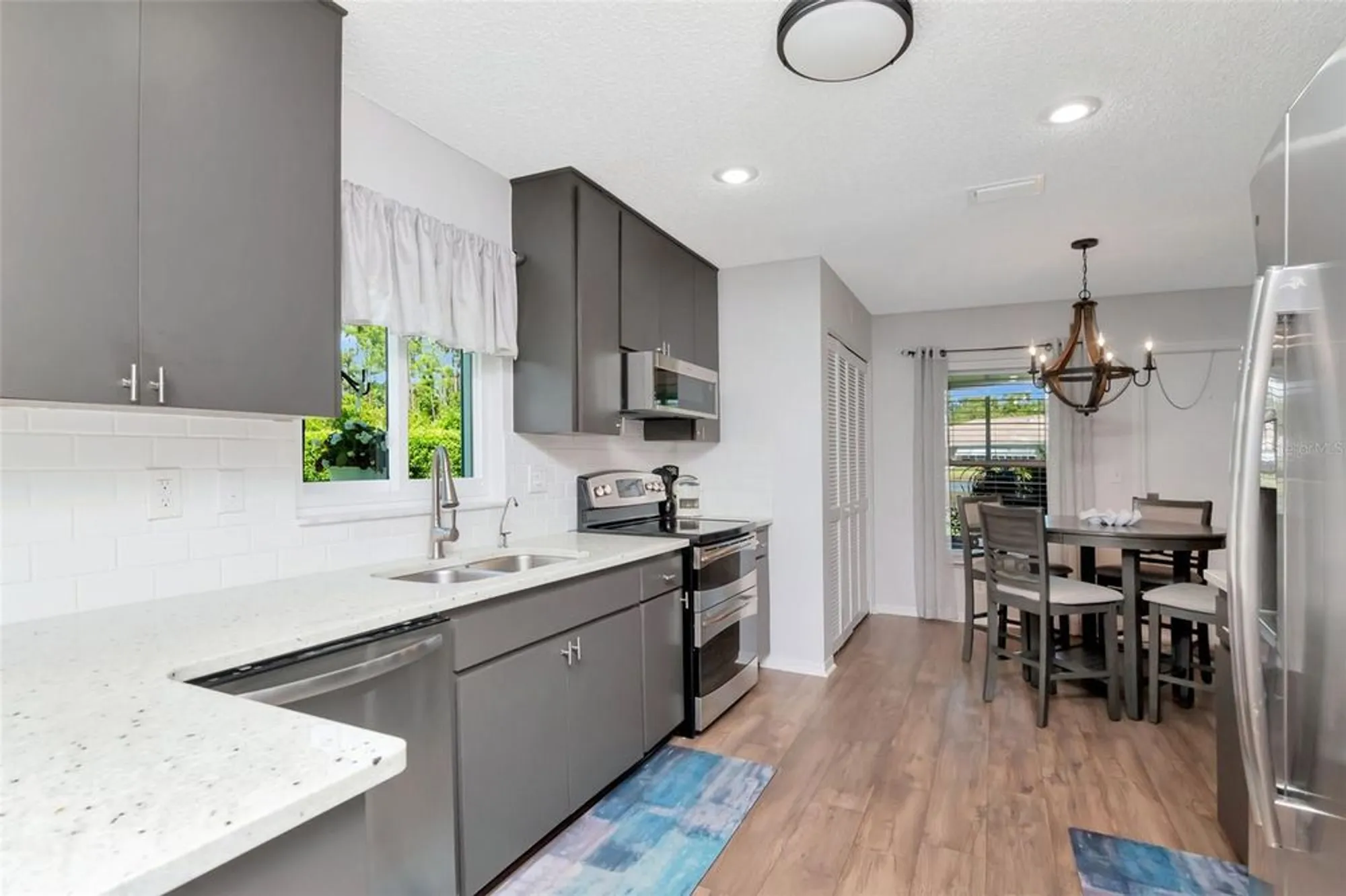 Property Slideshow image 18 of 44 | 717 manchester woods dr # 717, Sun City Center, FL, 33573