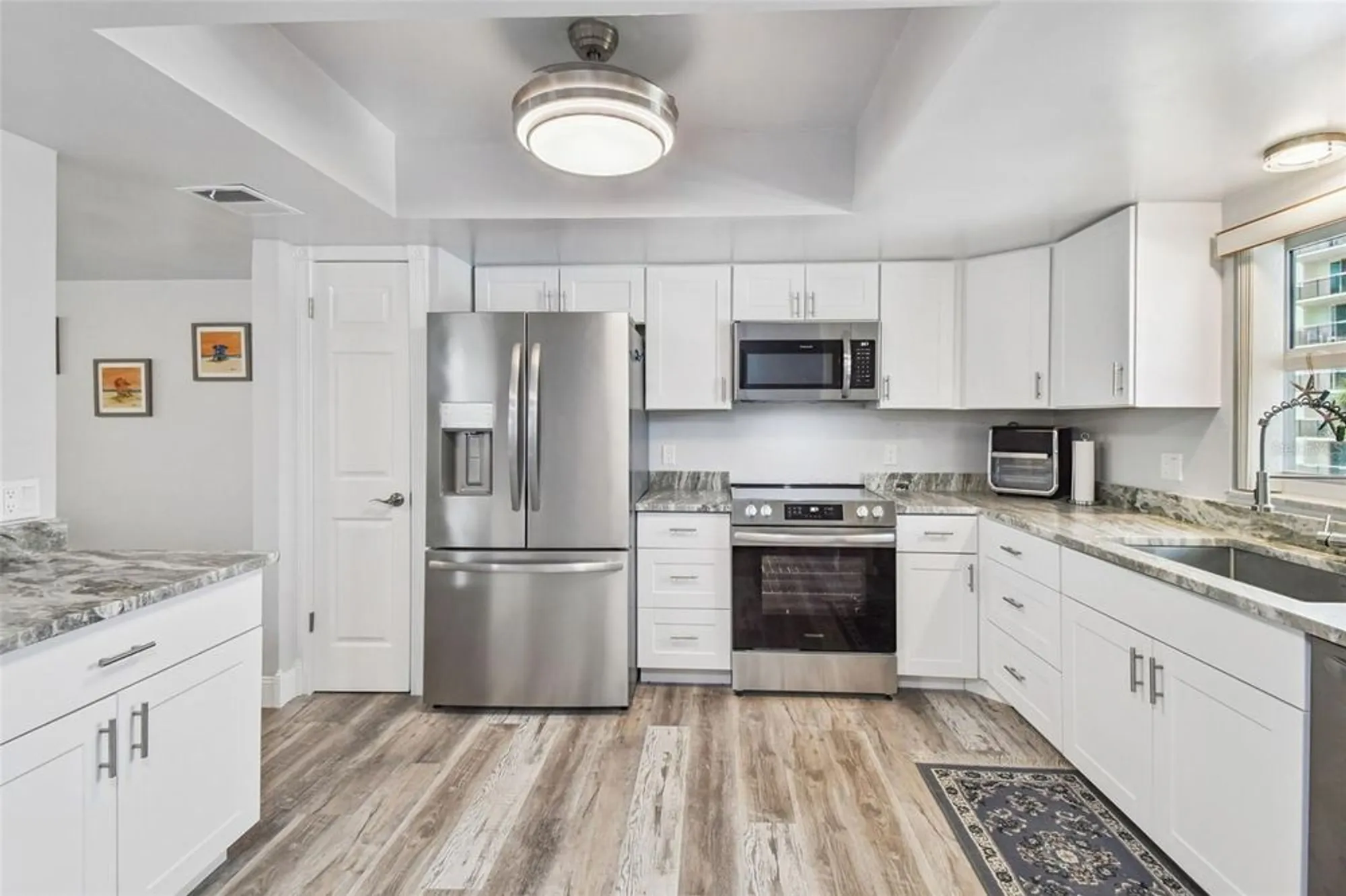 Property Slideshow image 10 of 59 | 8 glencoe pl 307, Dunedin, FL, 34698