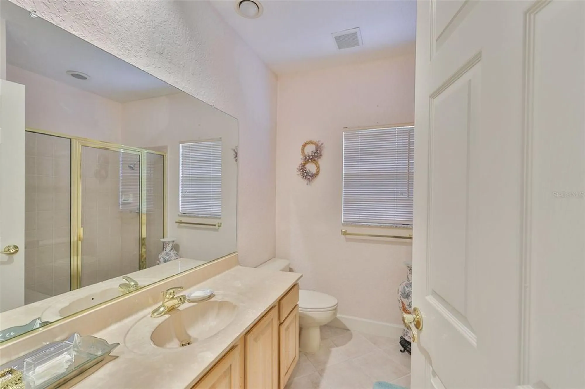 Property Slideshow image 39 of 62 | 2115 platinum dr, Sun City Center, FL, 33573