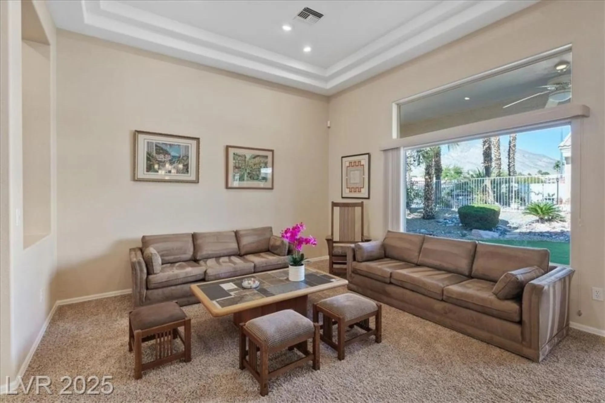 Property Slideshow image 8 of 48 | 10648 clarion ln, Las Vegas, NV, 89134