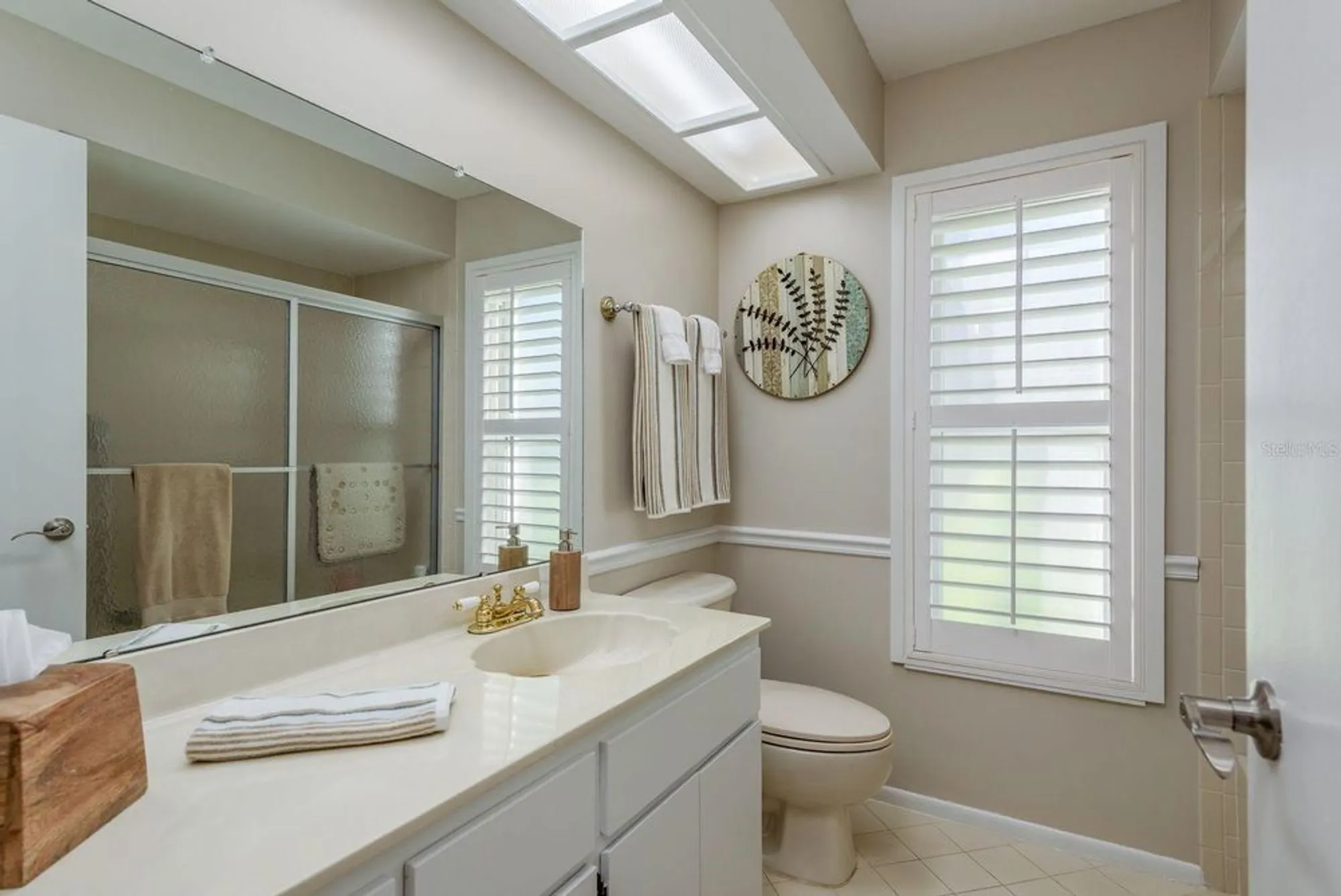 Property Slideshow image 31 of 57 | 3184 brunswick cir, Palm Harbor, FL, 34684