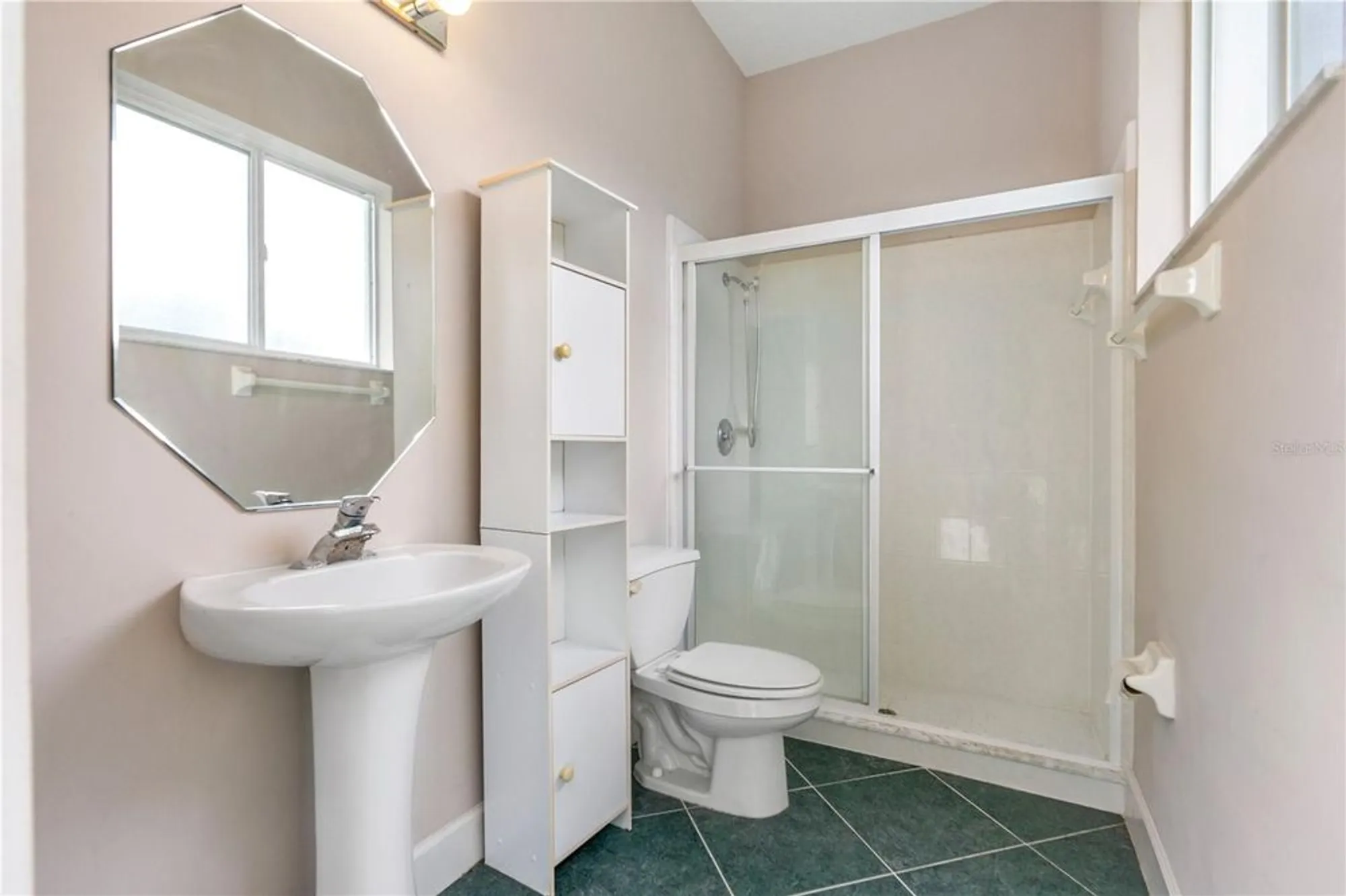 Property Slideshow image 49 of 61 | 4 lakewood dr, Ormond Beach, FL, 32174